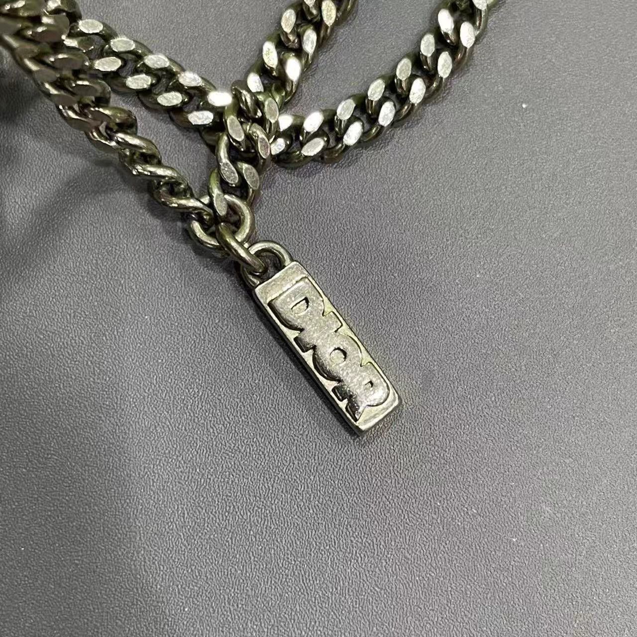 Dior Silver Pendant Necklace with Detailed Design Size ONE SIZE - 3 Thumbnail