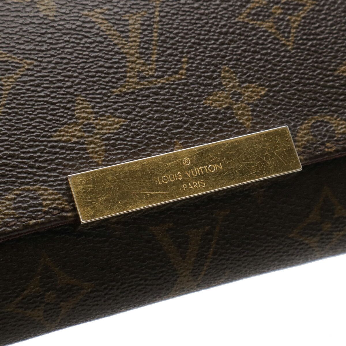 Louis Vuitton Louis Vuitton Louis Vuitton Favorite PM Monogram Shoulder Bag Textile Shoulder Bag M40717 DUTY FREE for USA Size ONE SIZE - 4 Thumbnail