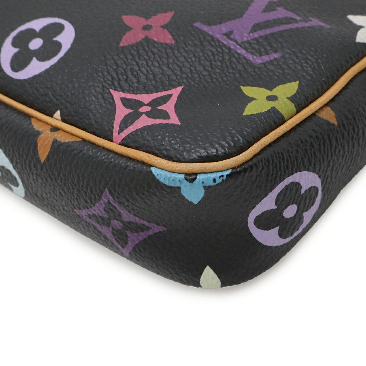 Louis Vuitton Louis Vuitton Louis Vuitton Monogram Multicolore Accessory Pouch Textile Vanity Bag M92648 DUTY FREE for USA Size ONE SIZE - 3 Thumbnail