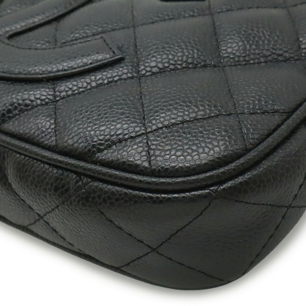 Chanel Chanel Chanel Matelasse Leather Shoulder Bag Leather Shoulder Bag A22476 DUTY FREE for USA Size ONE SIZE - 3 Thumbnail