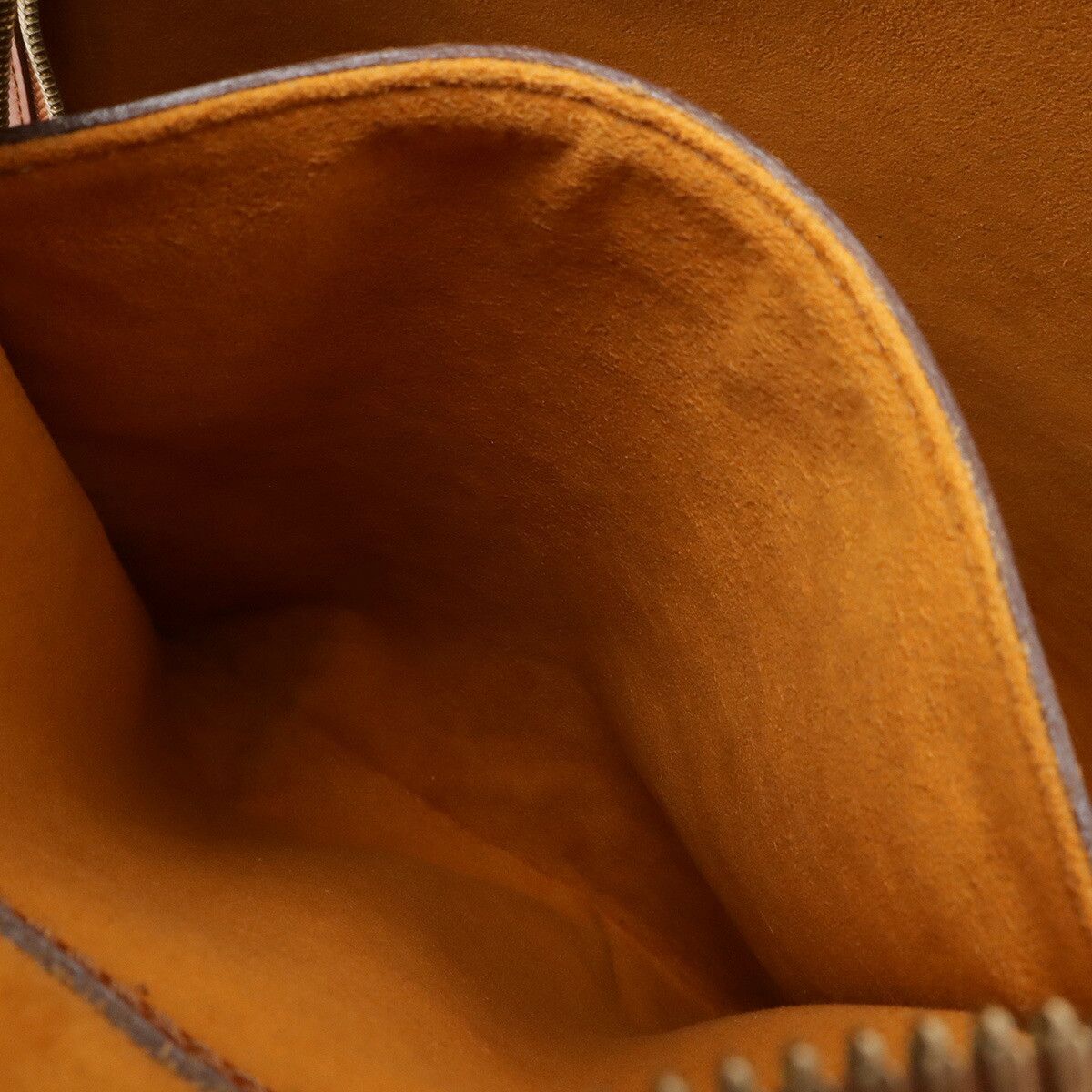Louis Vuitton Louis Vuitton Louis Vuitton Epi Leather Backpack Leather Backpack M52293 DUTY FREE for USA Size ONE SIZE - 9 Thumbnail