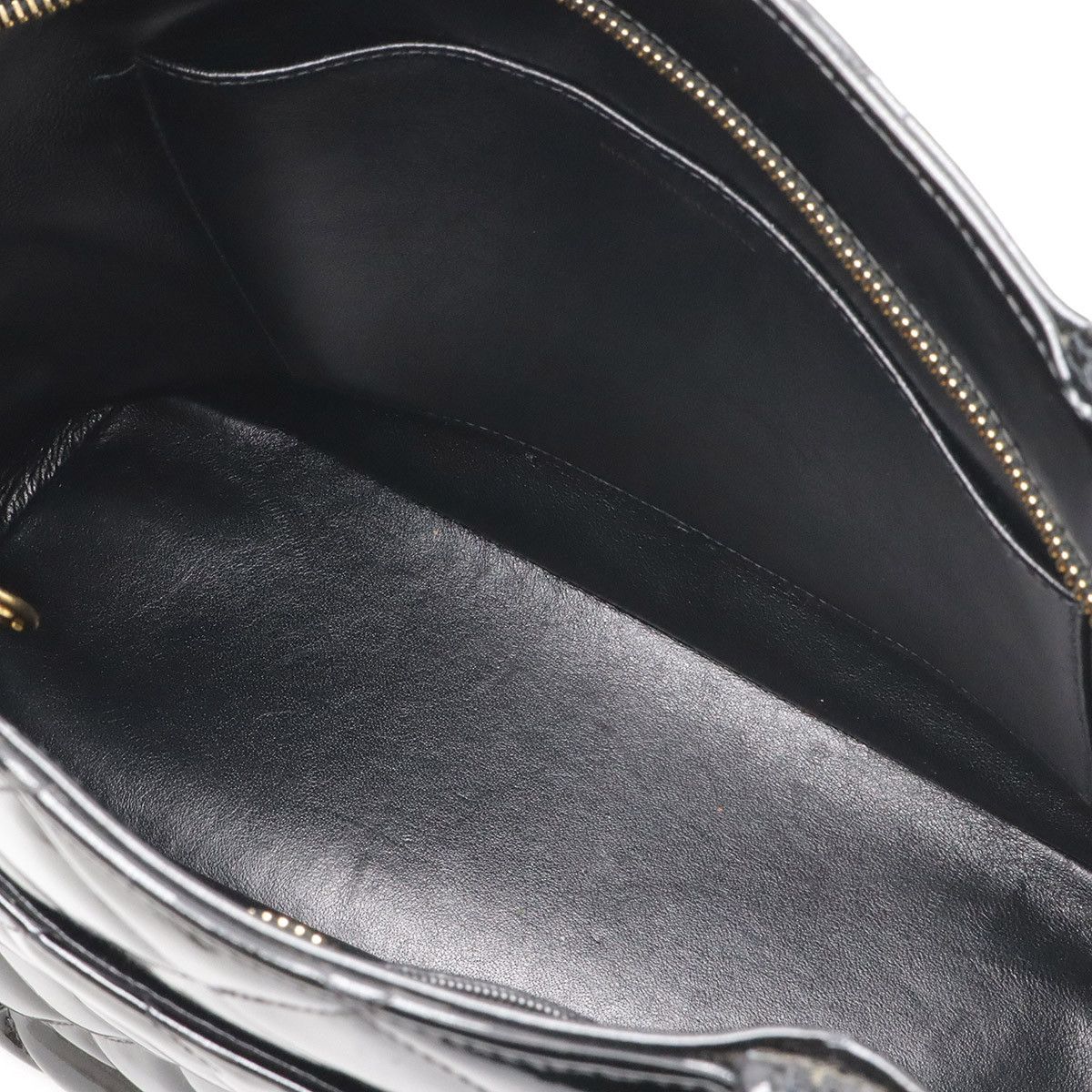 Chanel Chanel Chanel Matelasse Fukoku 2way tote bag Leather Tote Bag A01804 DUTY FREE for USA Size ONE SIZE - 7 Thumbnail