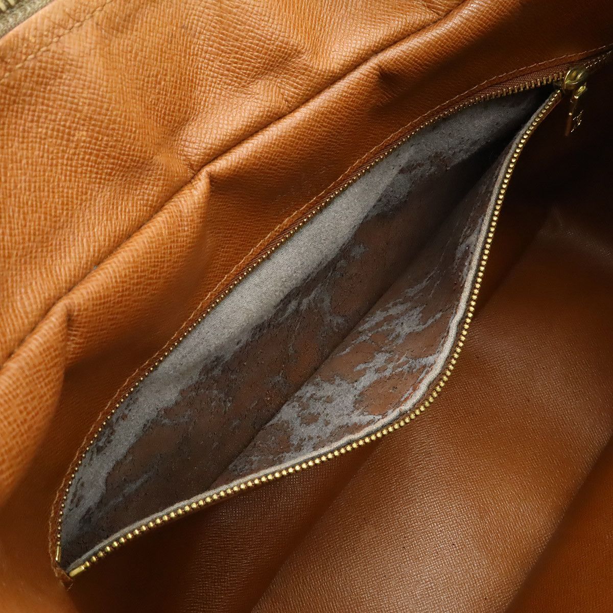 Louis Vuitton Louis Vuitton Louis Vuitton Monogram Shoulder Bag Textile Shoulder Bag M51260 DUTY FREE for USA Size ONE SIZE - 8 Thumbnail