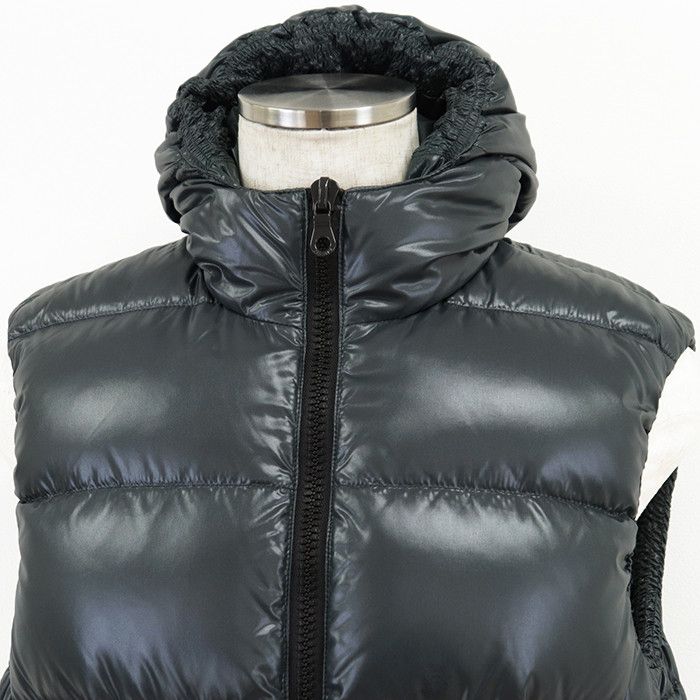 Other Other DUVETICA Polyamide Down Vest Plastic / Synthetic Outerwear DUTY FREE for USA Size ONE SIZE - 2 Thumbnail