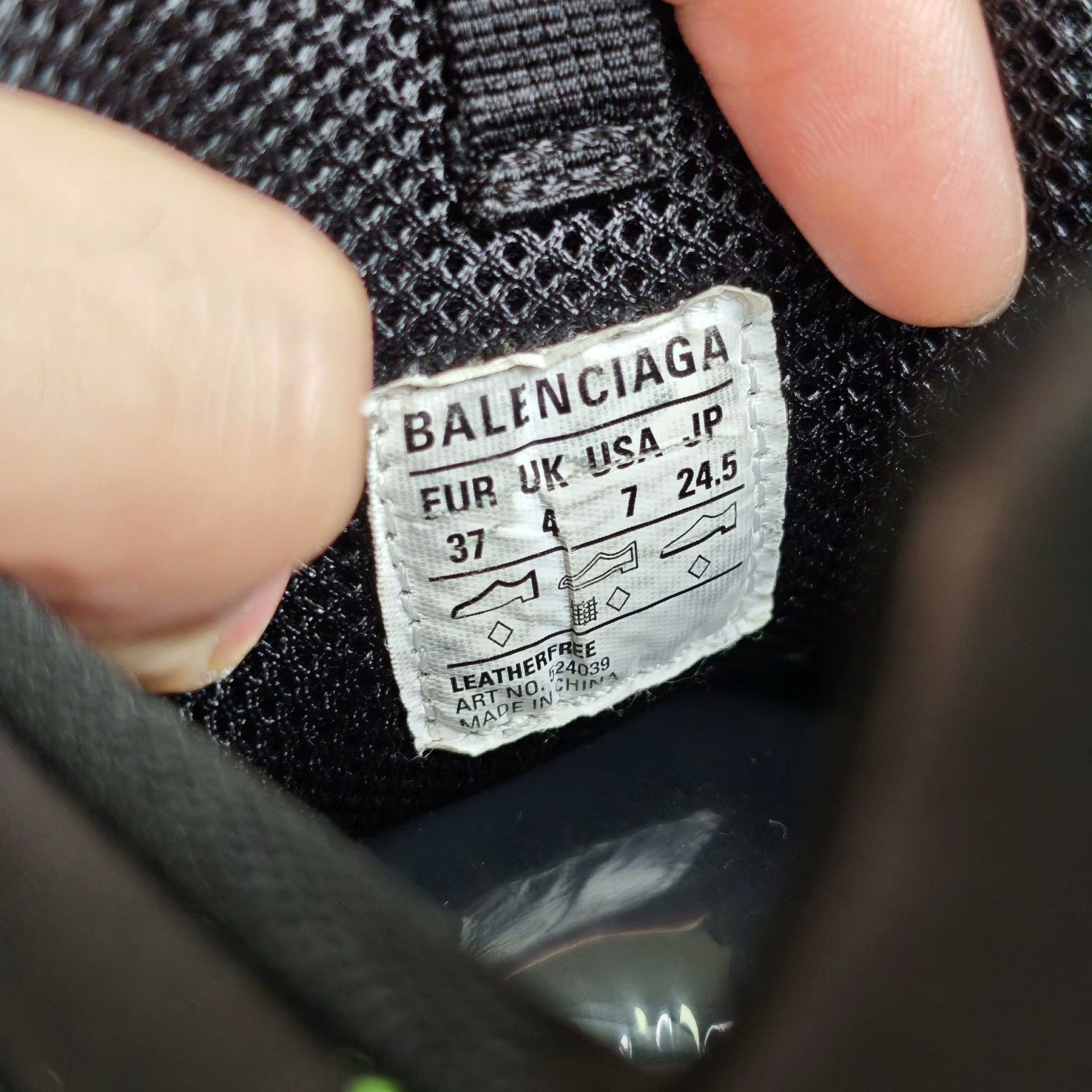 Balenciaga Balenciaga Lowtop Sneakers us_7 Women Size US 7 / IT 37 - 6 Thumbnail