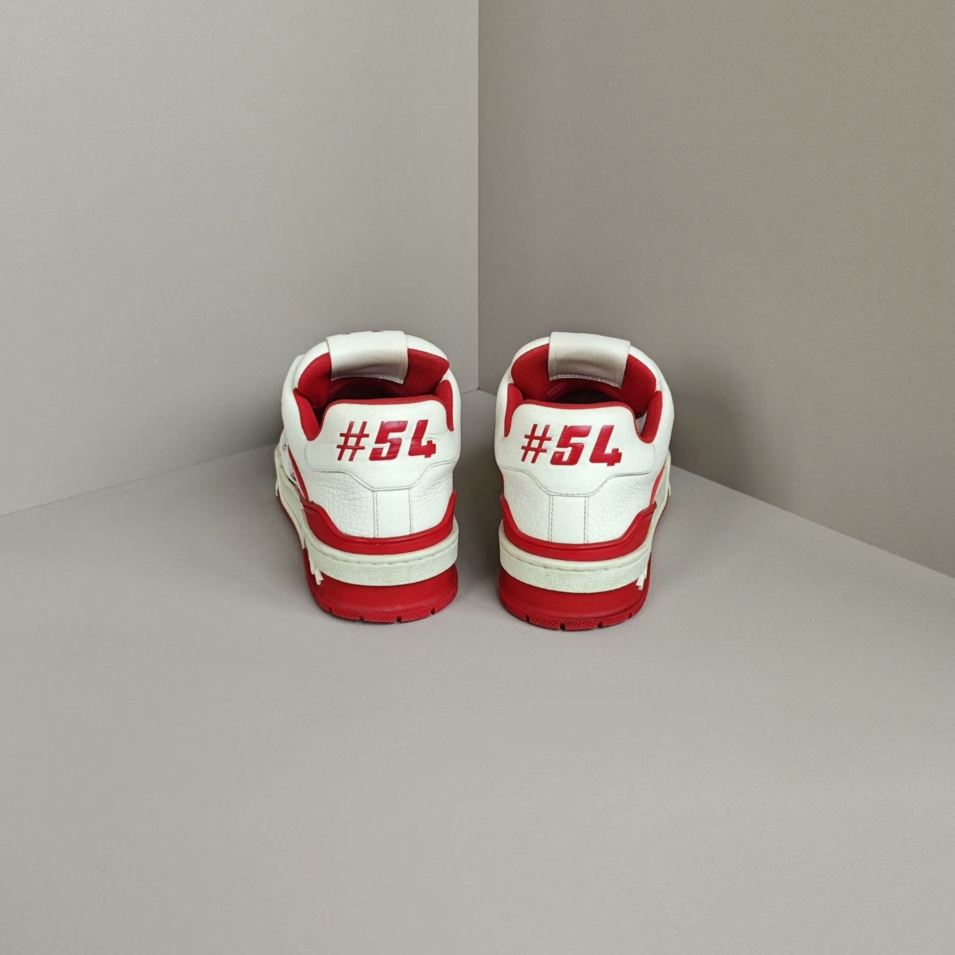 Louis Vuitton Louis Vuitton Training Red Lowtop Sneakers us_7 Women Size US 7 / IT 37 - 3 Thumbnail