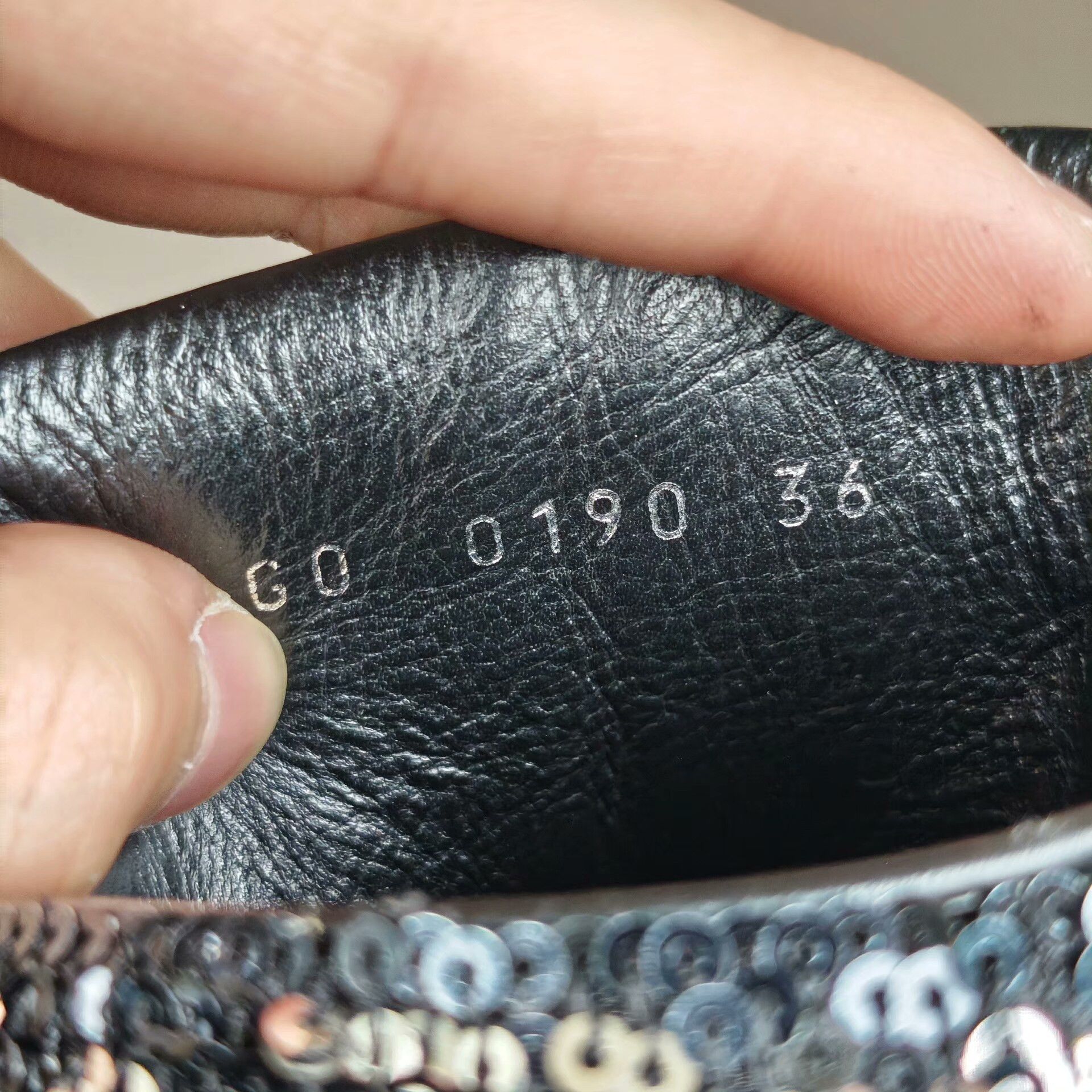 Louis Vuitton Louis Vuitton Lowtop Sneakers us_6 Women Size US 6 / IT 36 - 6 Thumbnail