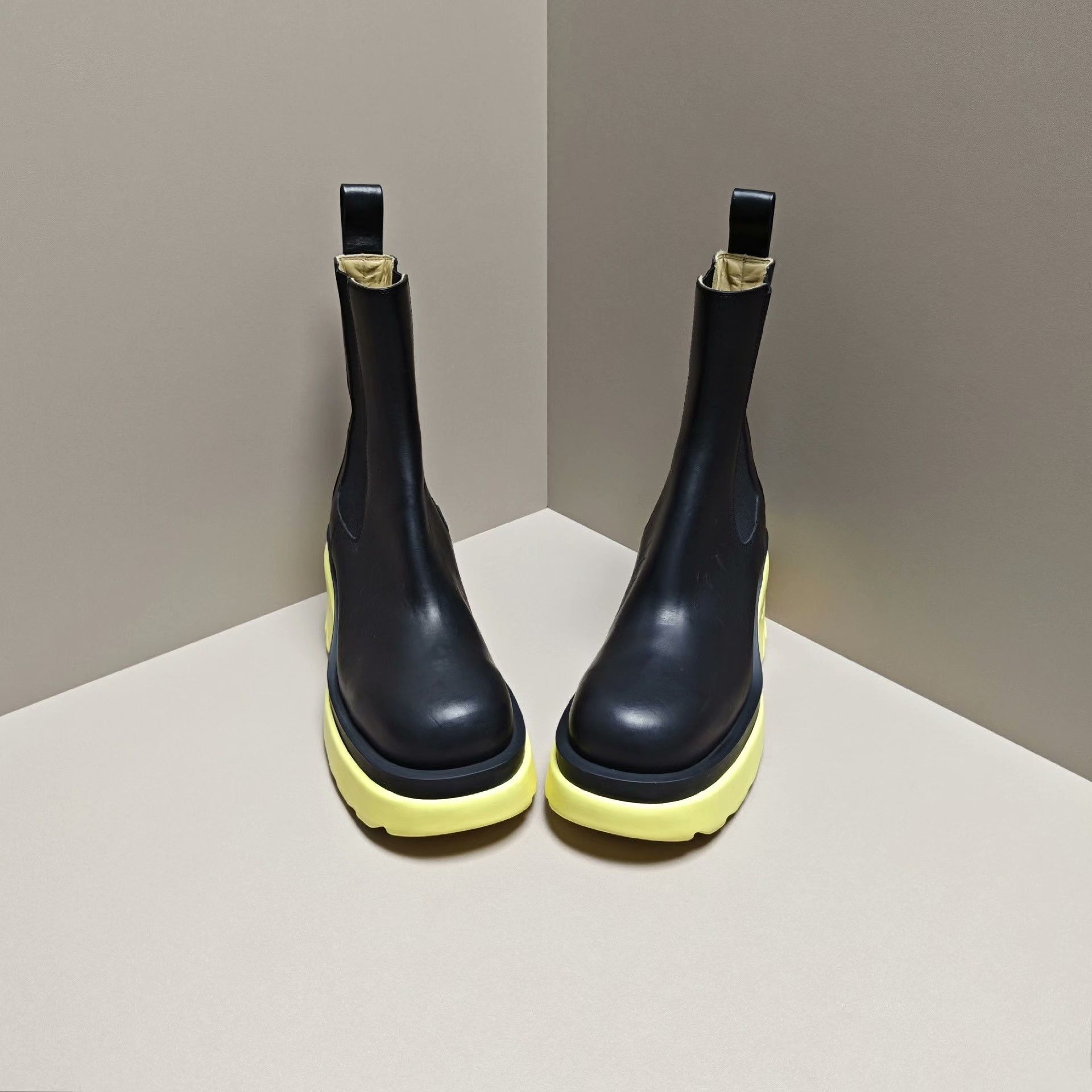 Bottega Veneta Bottega Veneta Boots us_10 Women Size US 10 / IT 40 - 2 Thumbnail