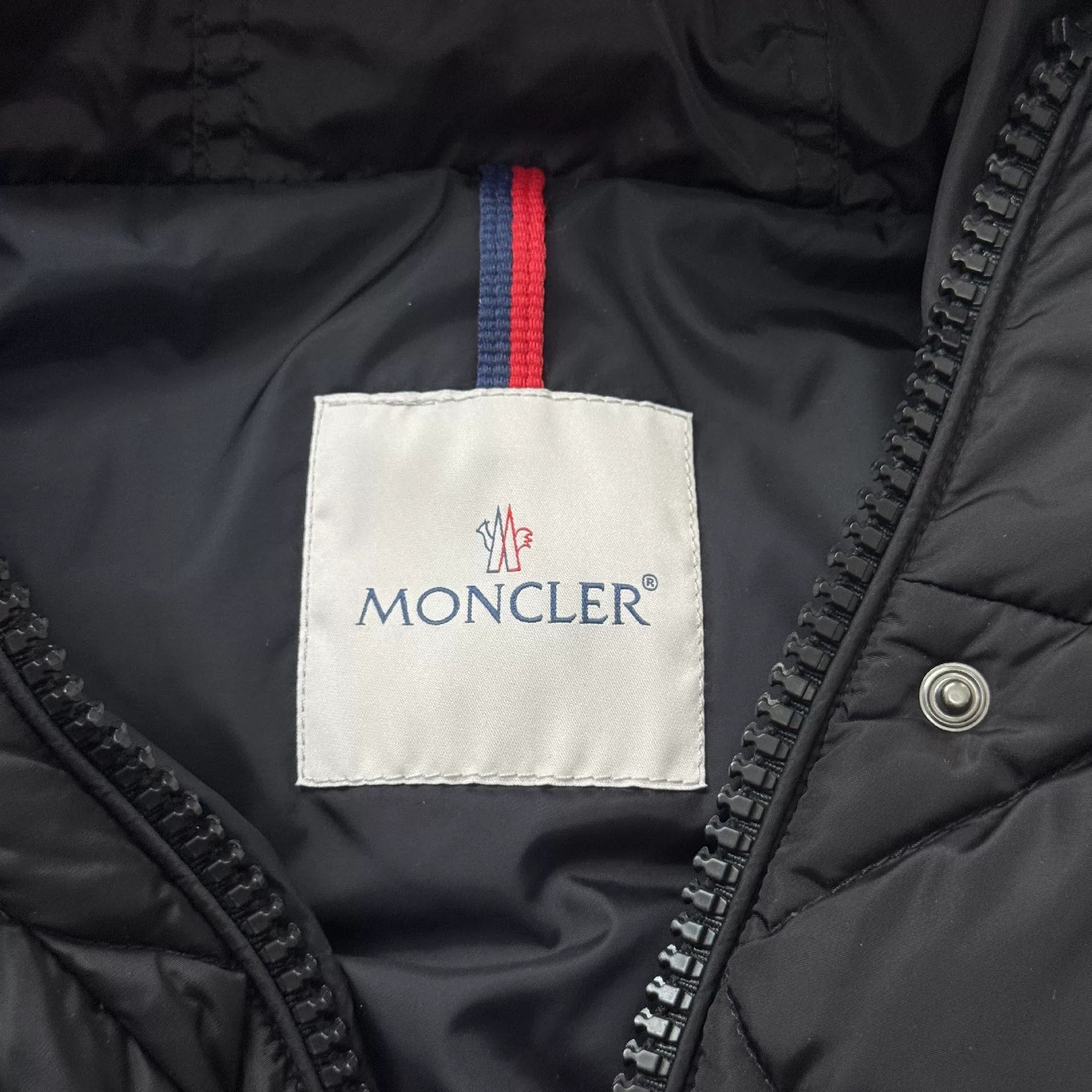 Moncler Moncler Down Down Jacket us_0 Women Size XS / US 0-2 / IT 36-38 - 3 Thumbnail
