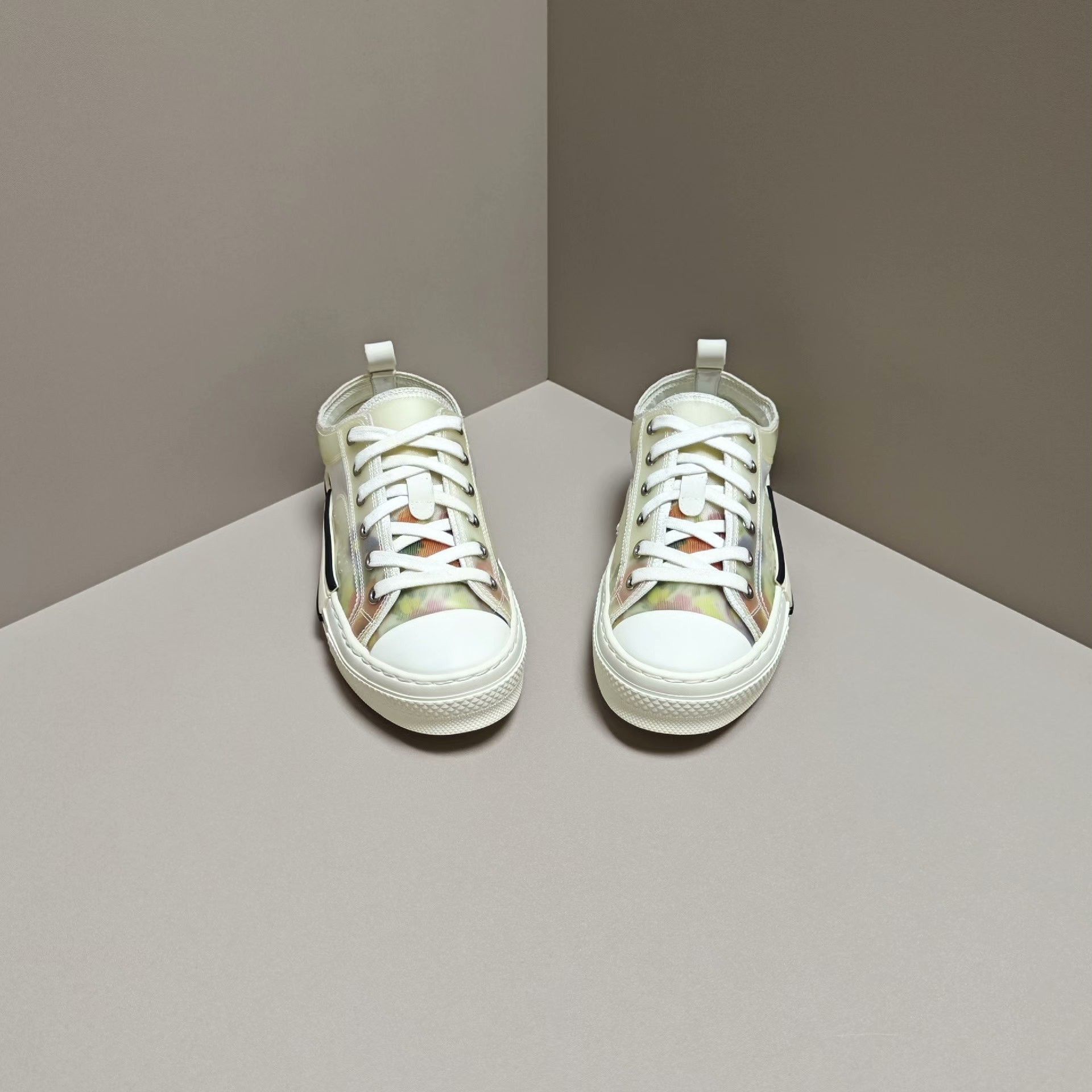 Dior Dior Lowtop Sneakers us_6 Women Size US 6 / IT 36 - 2 Thumbnail