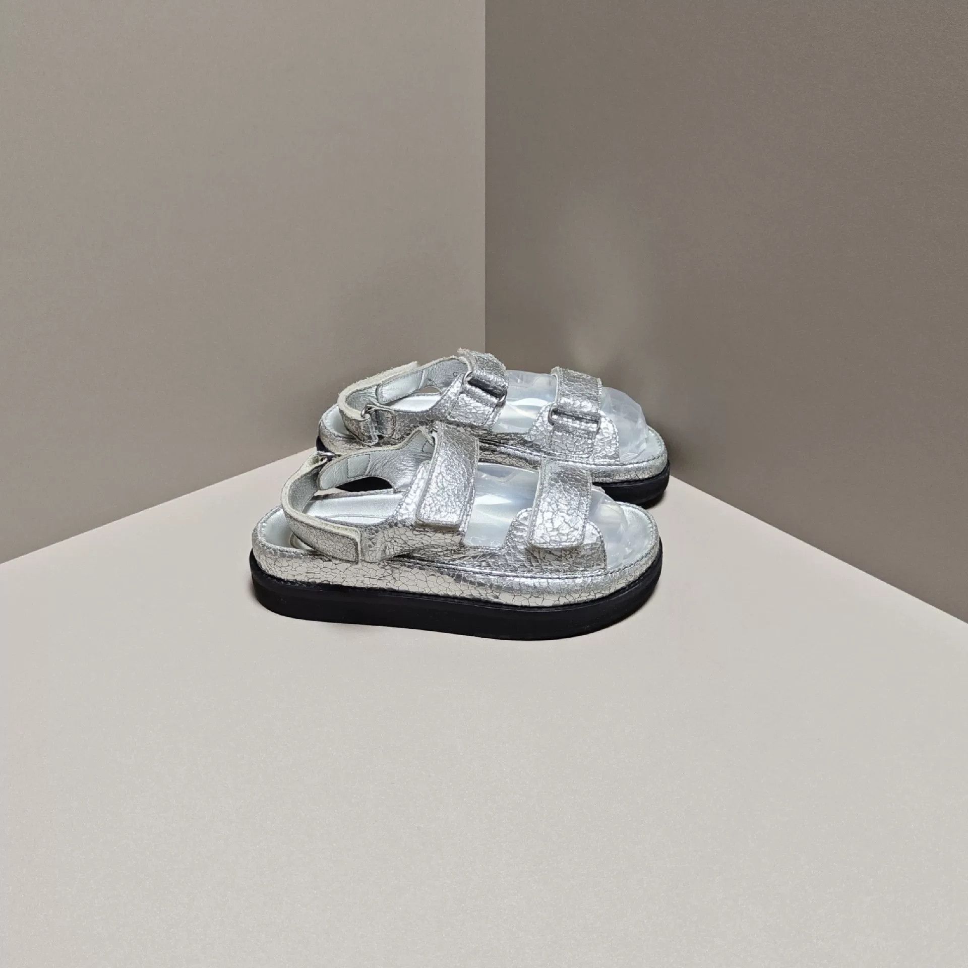 Chanel Chanel Sandals us_5 Women Size US 5 / IT 35 - 4 Thumbnail