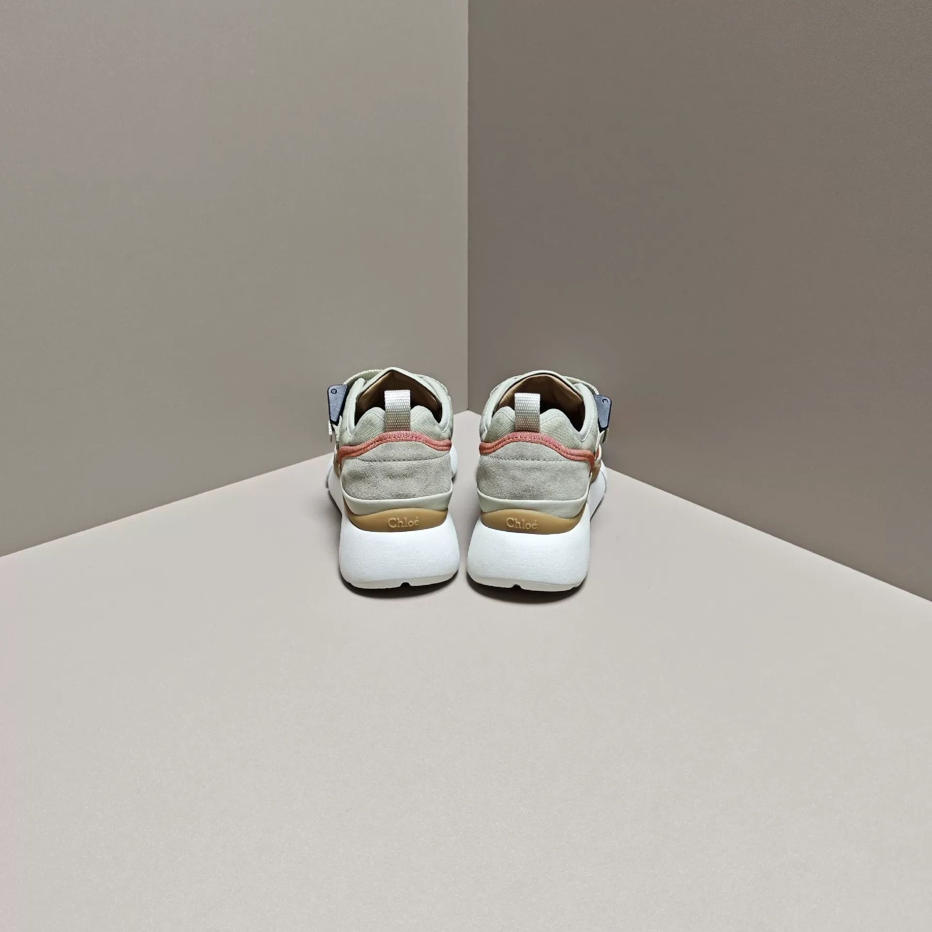 Chloe Chloe Casual Lowtop Sneakers us_6 Women Size US 6 / IT 36 - 3 Thumbnail