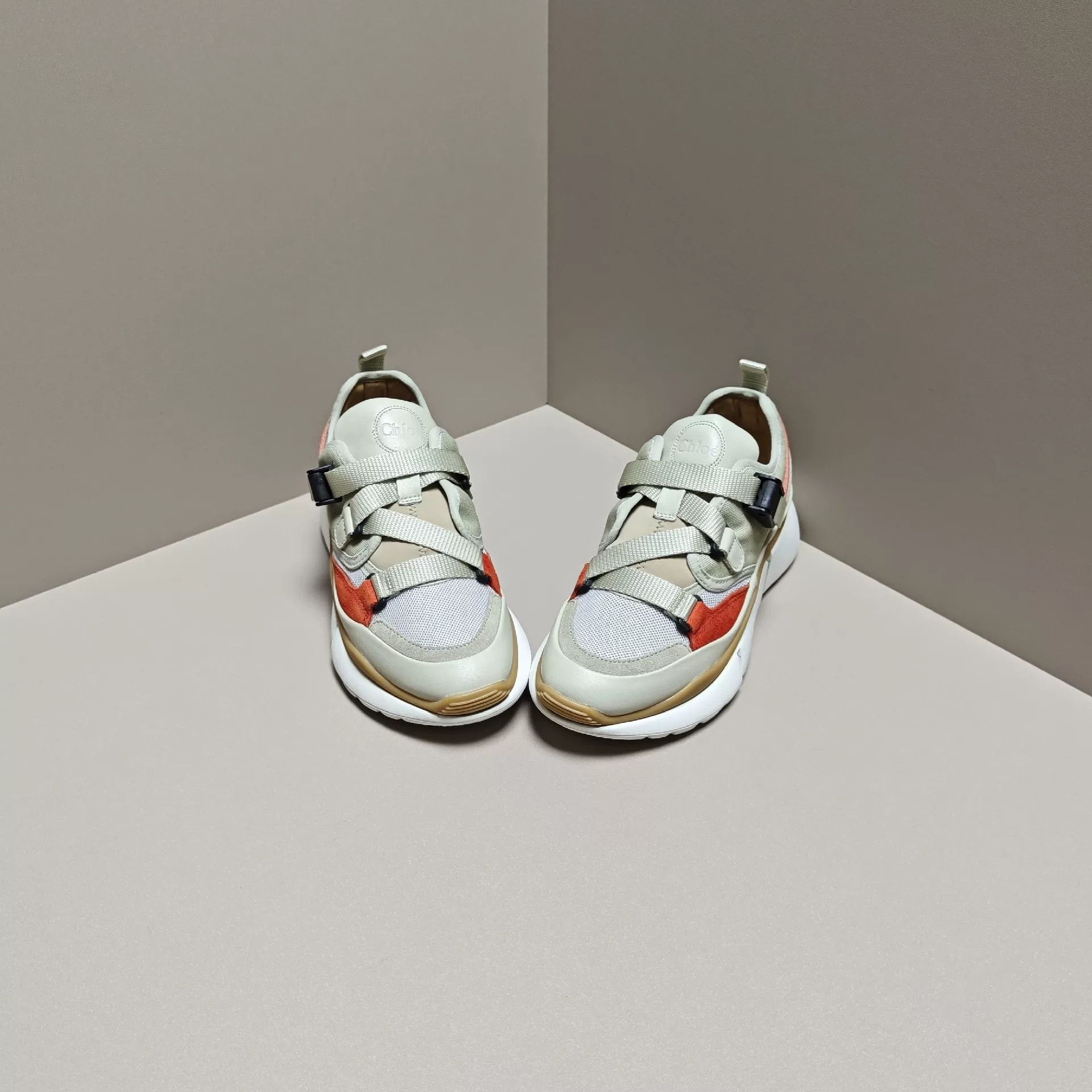 Chloe Chloe Casual Lowtop Sneakers us_6 Women Size US 6 / IT 36 - 2 Thumbnail