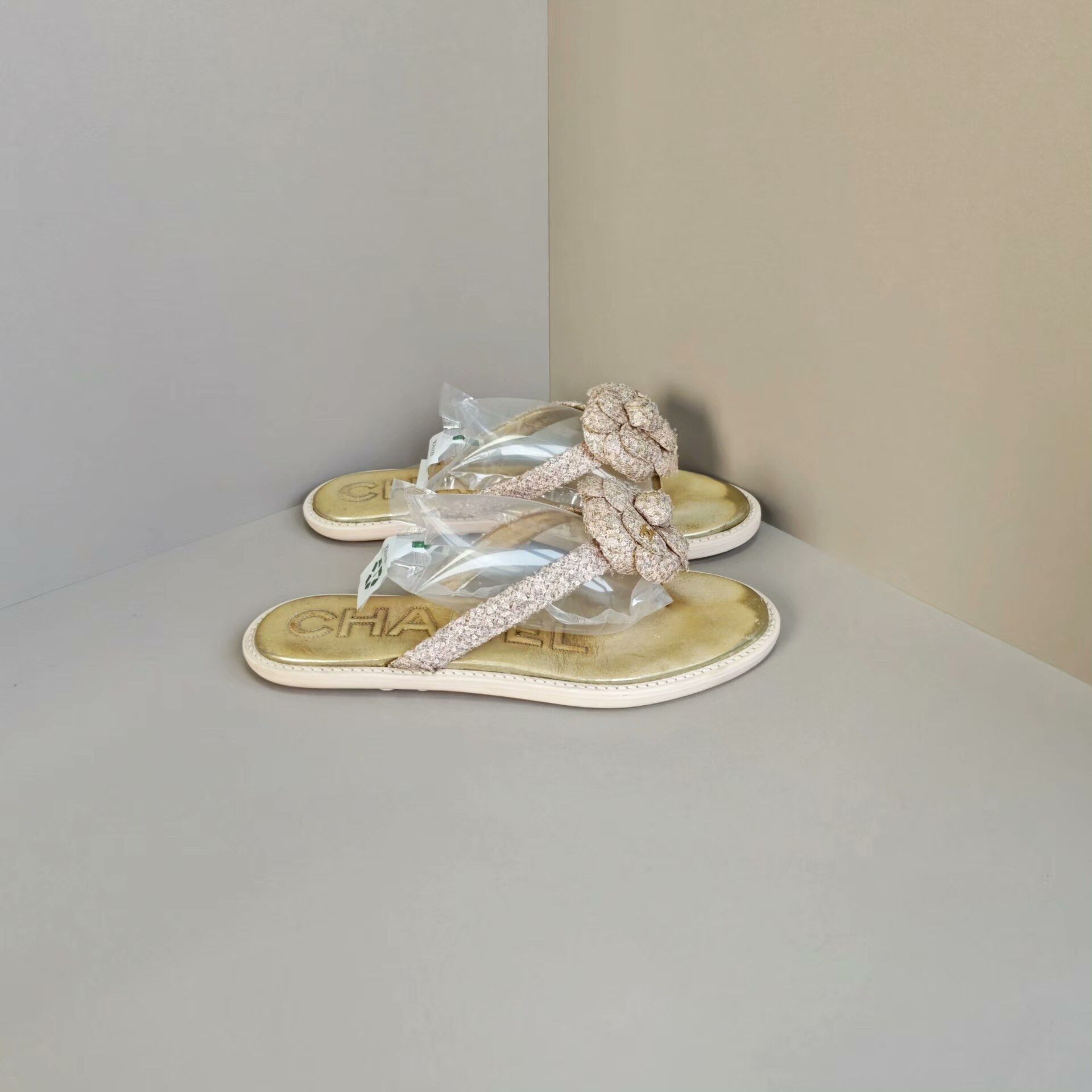 Chanel Chanel Sandals us_7 Women Size US 7 / IT 37 - 4 Thumbnail