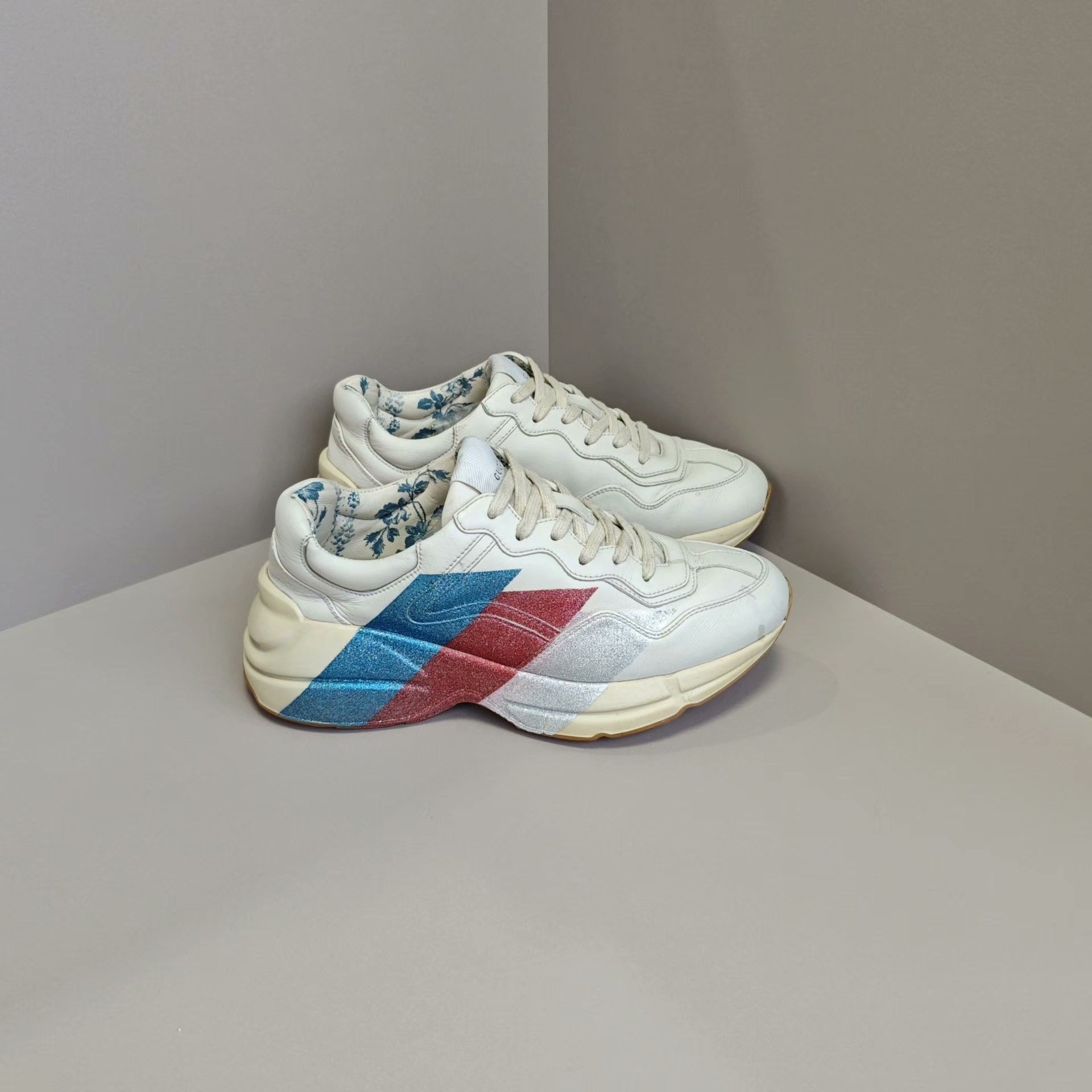 Gucci Gucci Lowtop Sneakers us_6 Women Size US 6 / IT 36 - 4 Thumbnail