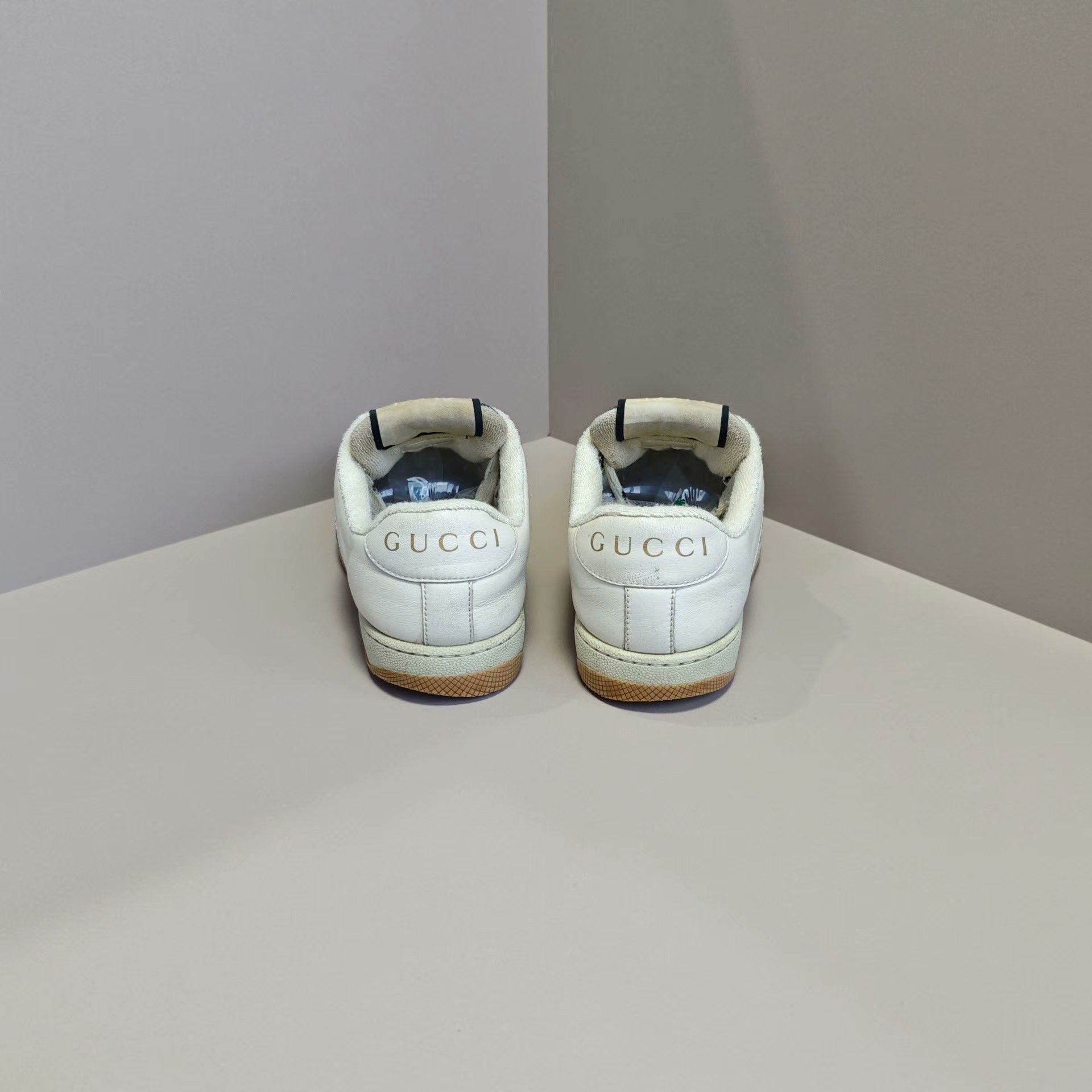 Gucci Gucci Lowtop Sneakers us_6 Women Size US 6 / IT 36 - 3 Thumbnail