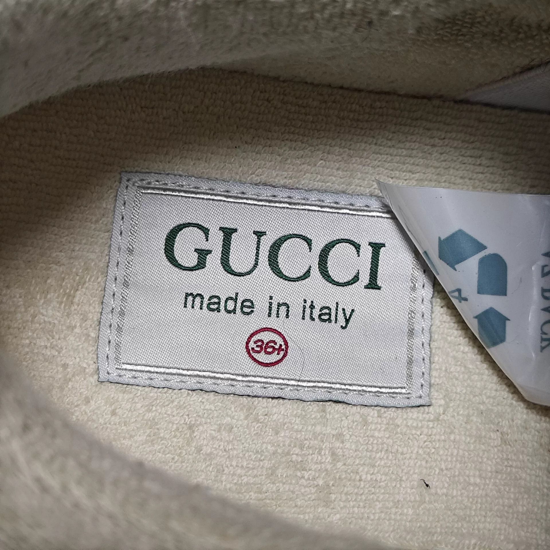 Gucci Gucci Casual Lowtop Sneakers us_6 Women Size US 6 / IT 36 - 7 Thumbnail