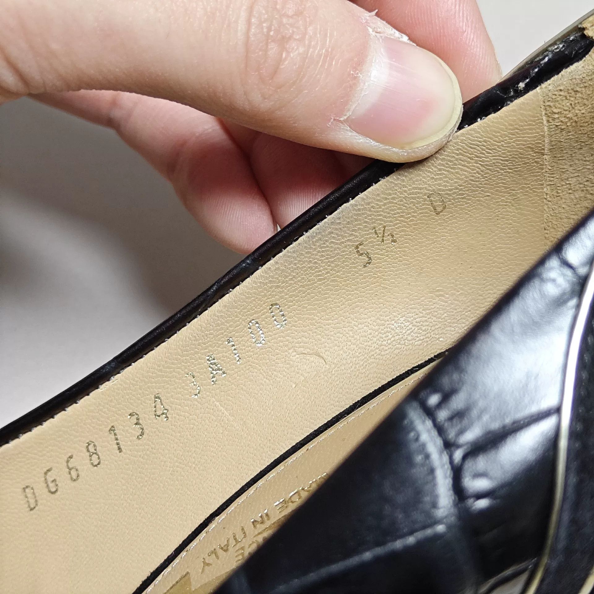 Salvatore Ferragamo Salvatore Ferragamo Hitop Sneakers us_6 Women Size US 6 / IT 36 - 6 Thumbnail