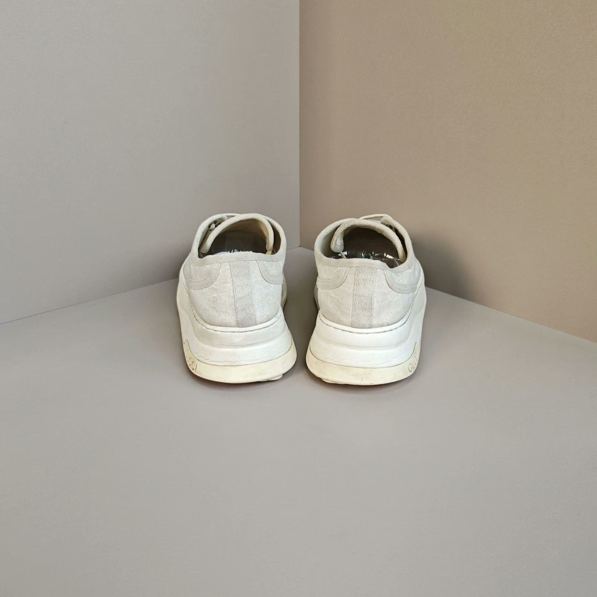 Gucci Gucci Casual Embroidered Lowtop Sneakers 8 Men Size US 8 / EU 41 - 3 Thumbnail