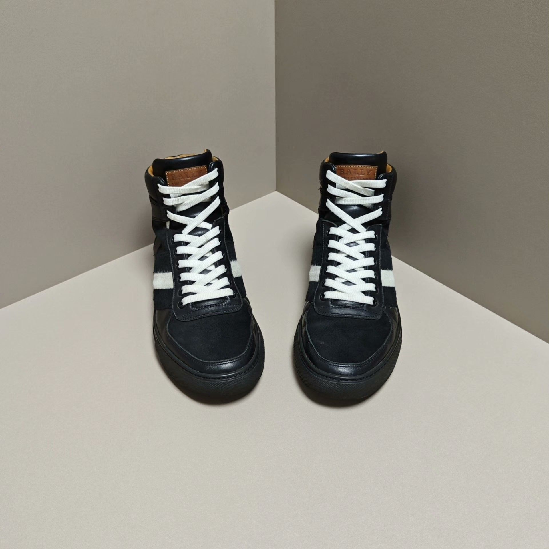 Bally Bally Hitop Sneakers 6 Men Size US 6 / EU 39 - 2 Thumbnail
