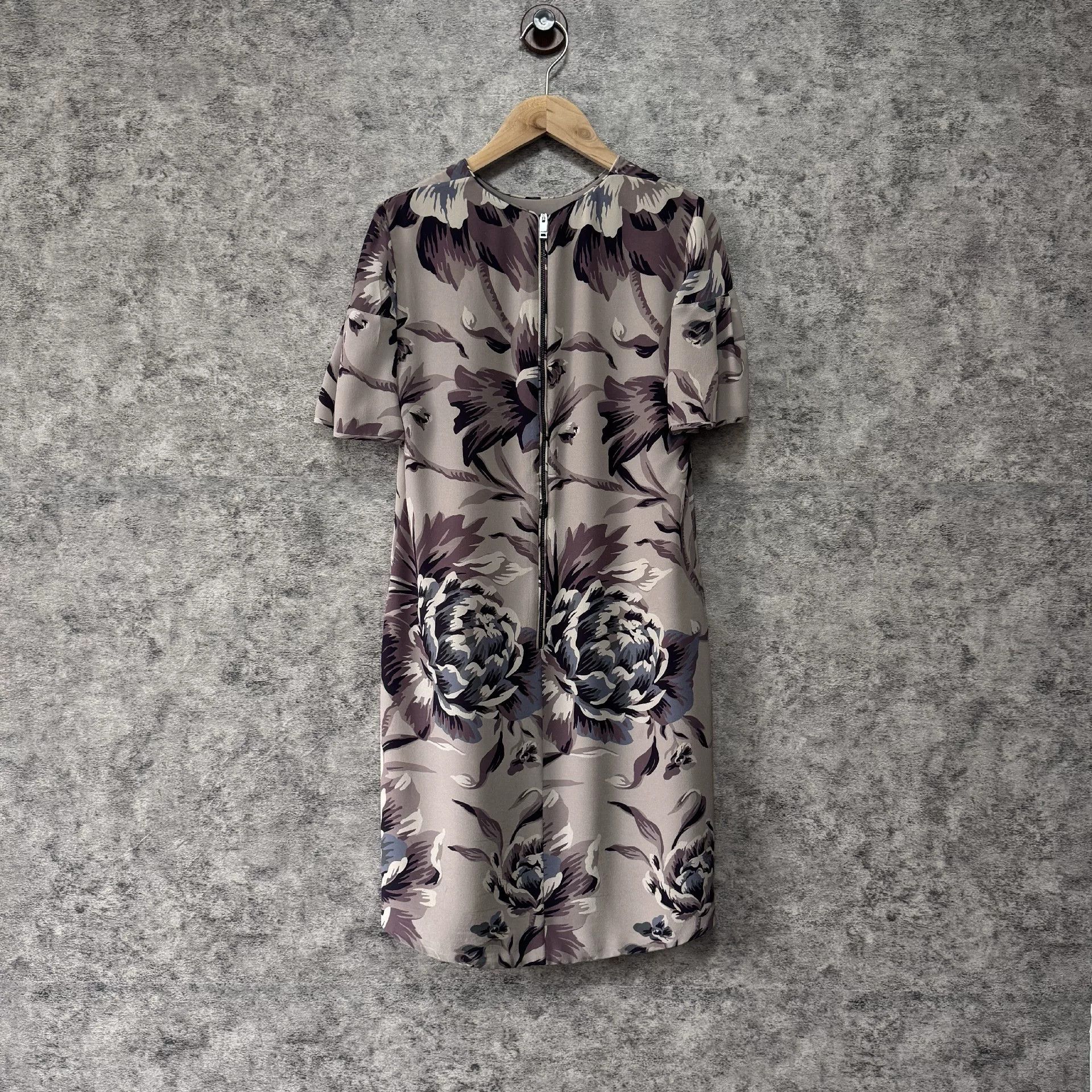 Burberry Burberry Dress us_4 Women Size S / US 4 / IT 40 - 2 Thumbnail