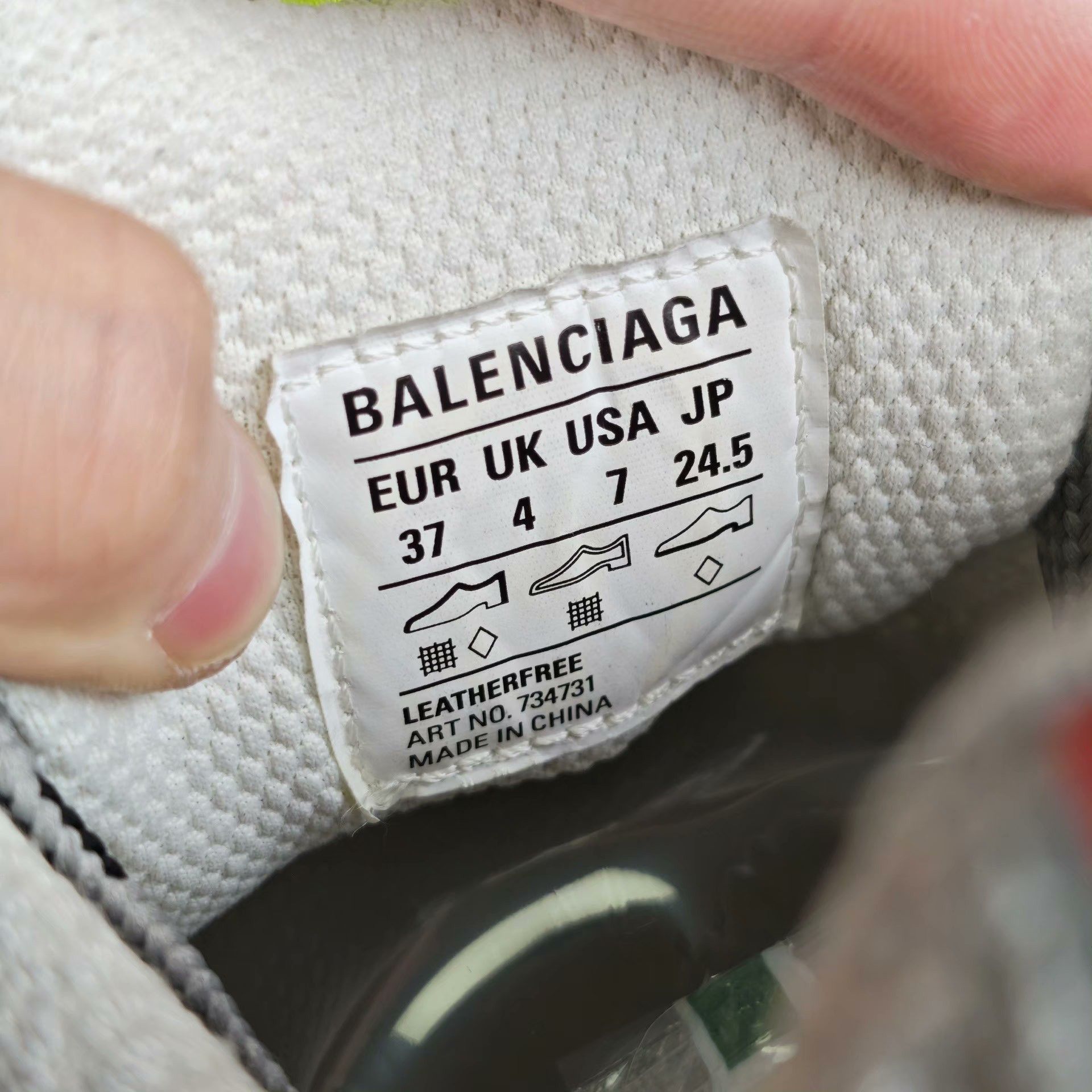 Balenciaga Balenciaga Lowtop Sneakers us_7 Women Size US 7 / IT 37 - 6 Thumbnail