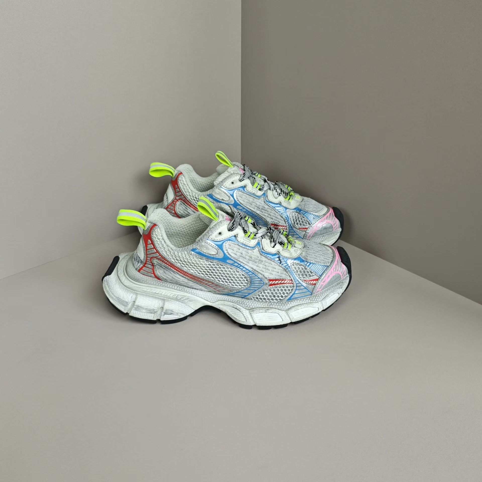 Balenciaga Balenciaga Lowtop Sneakers us_7 Women Size US 7 / IT 37 - 4 Thumbnail