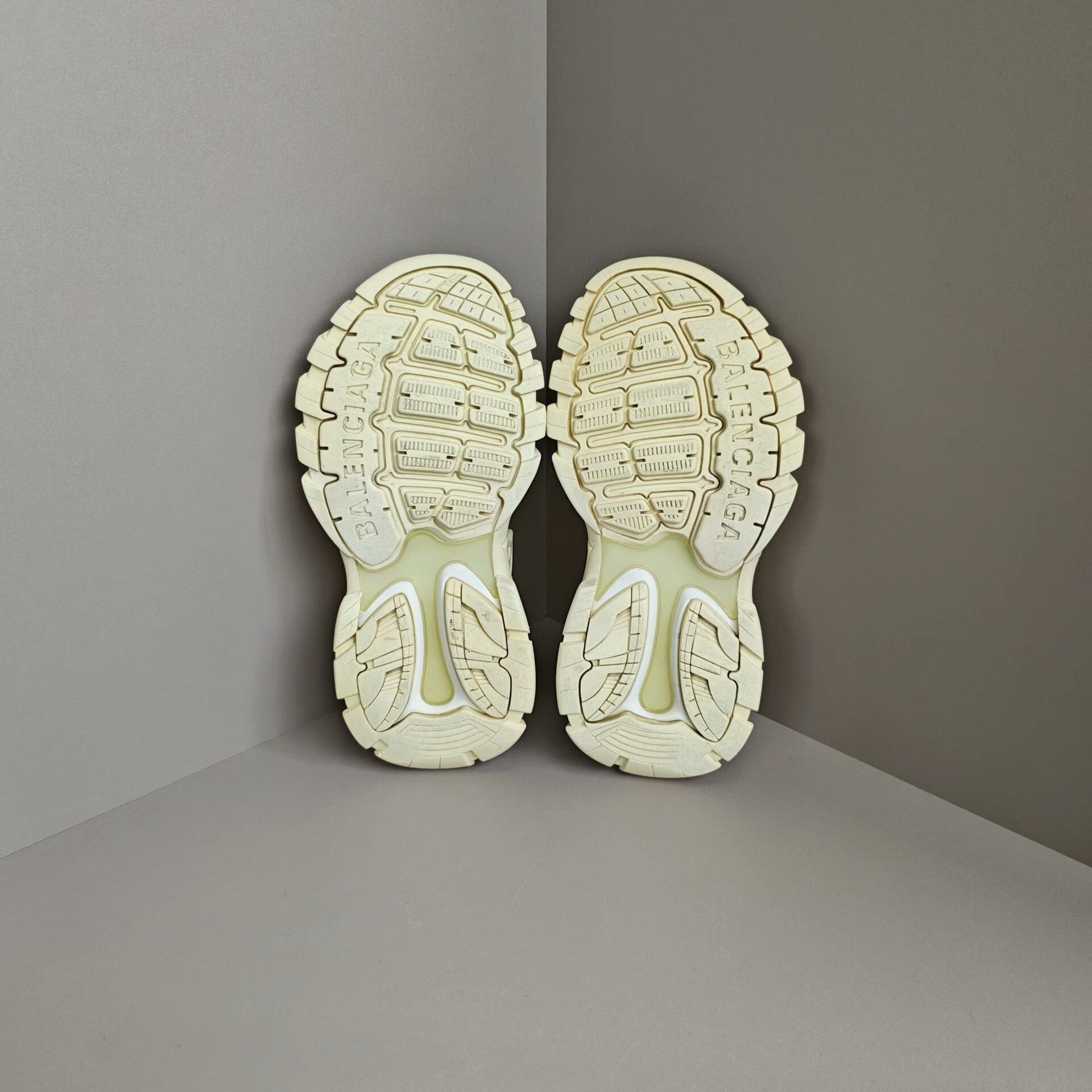 Balenciaga Balenciaga Sandals us_7 Women Size US 7 / IT 37 - 5 Thumbnail
