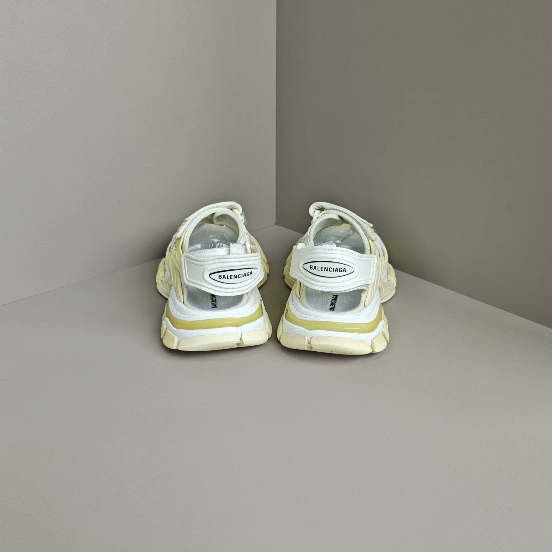 Balenciaga Balenciaga Sandals us_7 Women Size US 7 / IT 37 - 3 Thumbnail