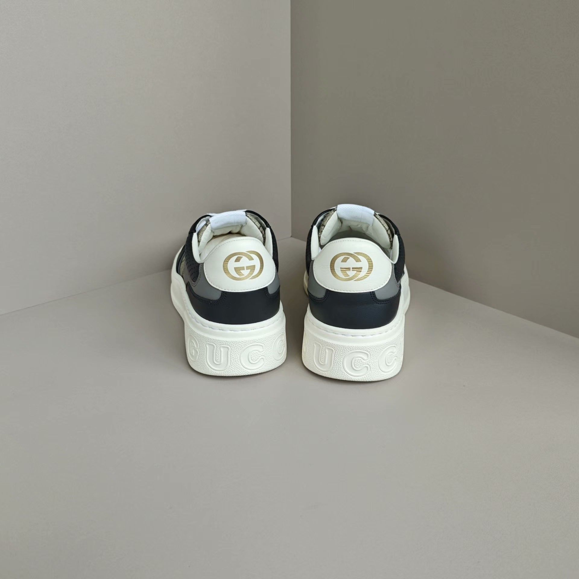 Gucci Gucci Lowtop Sneakers 10 Men Size US 10 / EU 43 - 3 Thumbnail