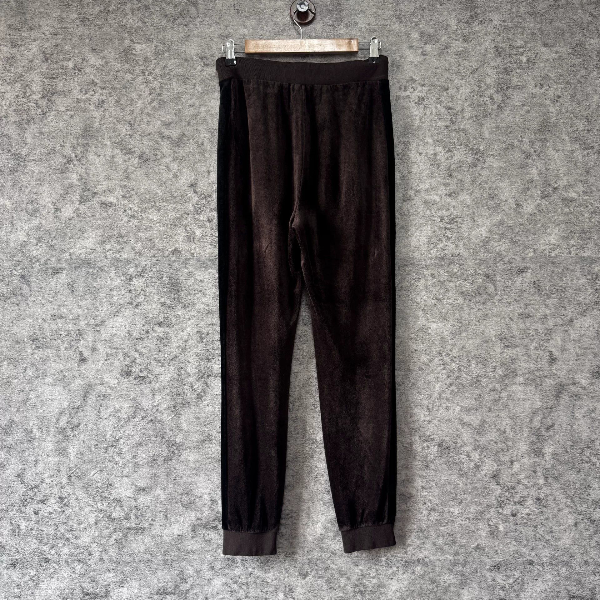 Gucci Gucci Velvet Pants 24 Women Size 24" / US 00 / IT 34 - 2 Thumbnail