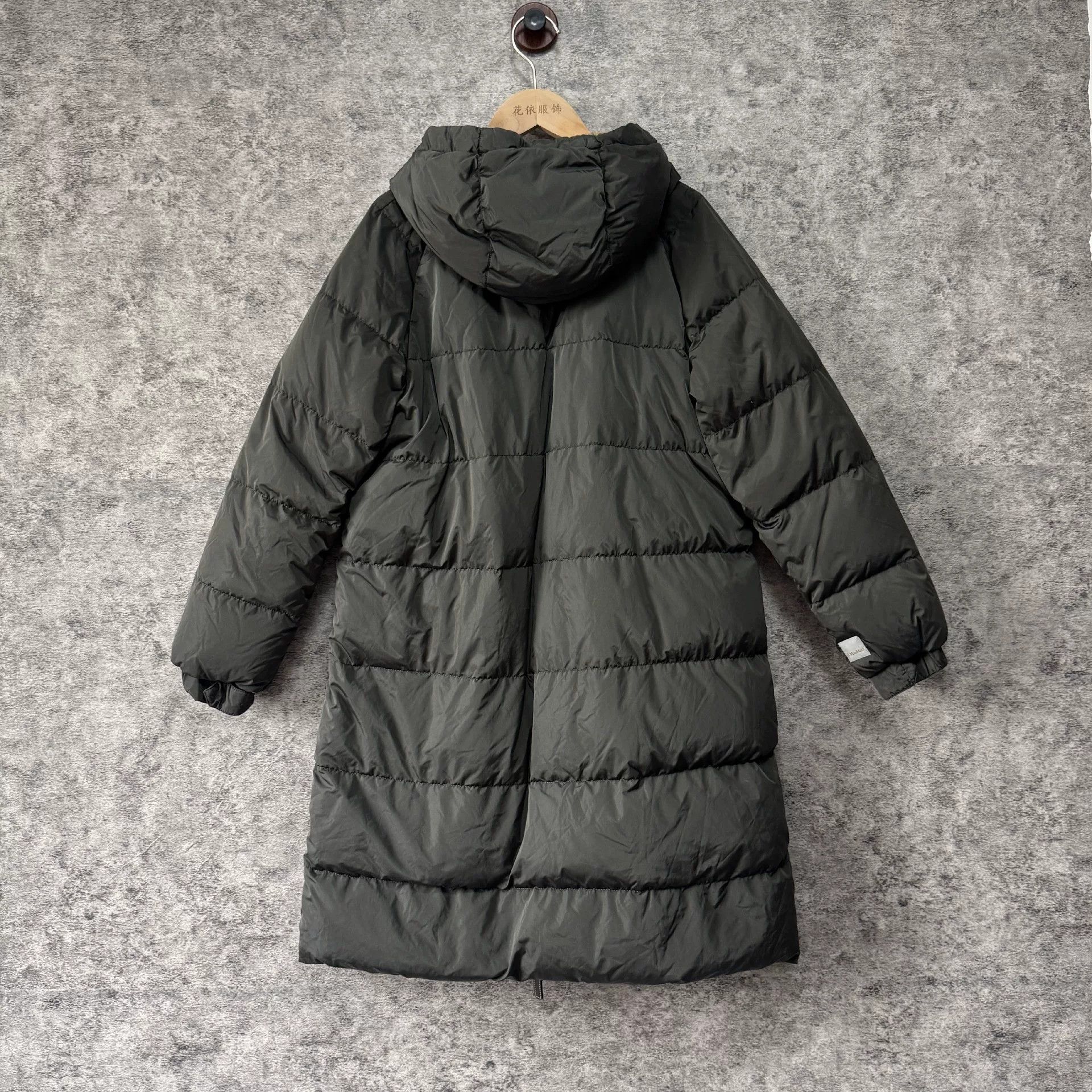 Max Mara Max Mara Down Down Jacket it_36 Women Size XS / US 0-2 / IT 36-38 - 2 Thumbnail