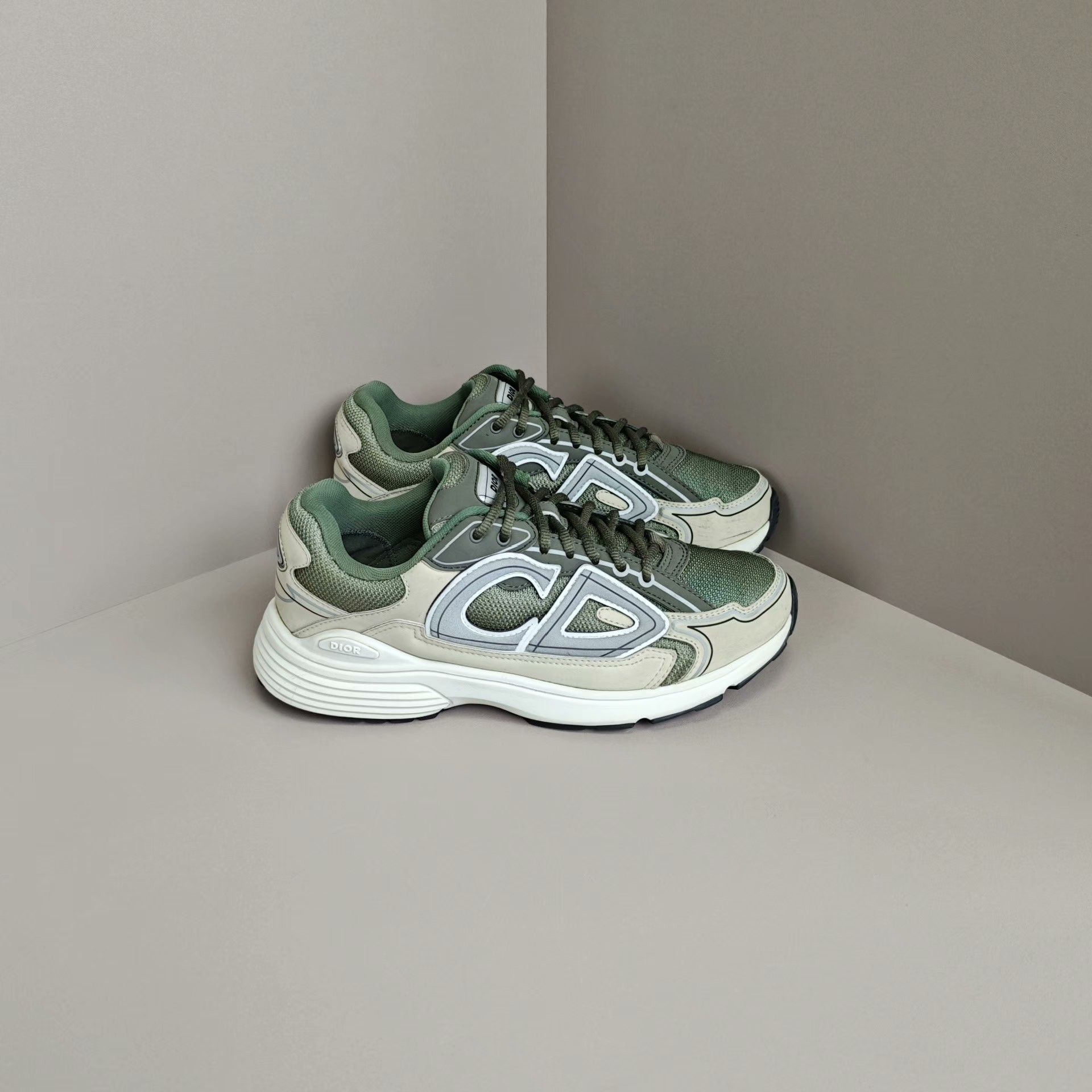 Dior Dior Casual Lowtop Sneakers 8 Men Size US 8 / EU 41 - 4 Thumbnail