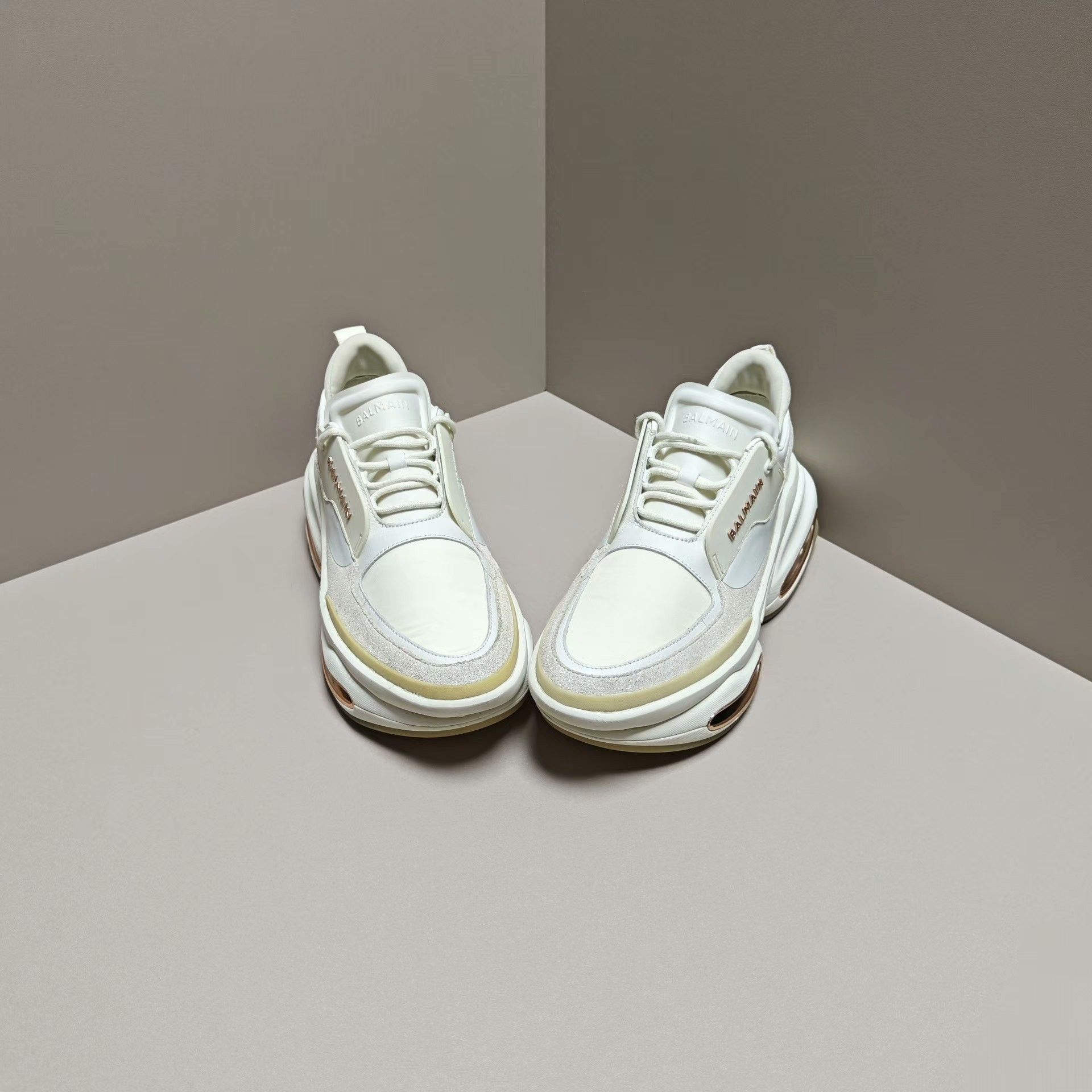 Balmain Balmain Casual Lowtop Sneakers 7 Men Size US 7 / EU 40 - 2 Thumbnail