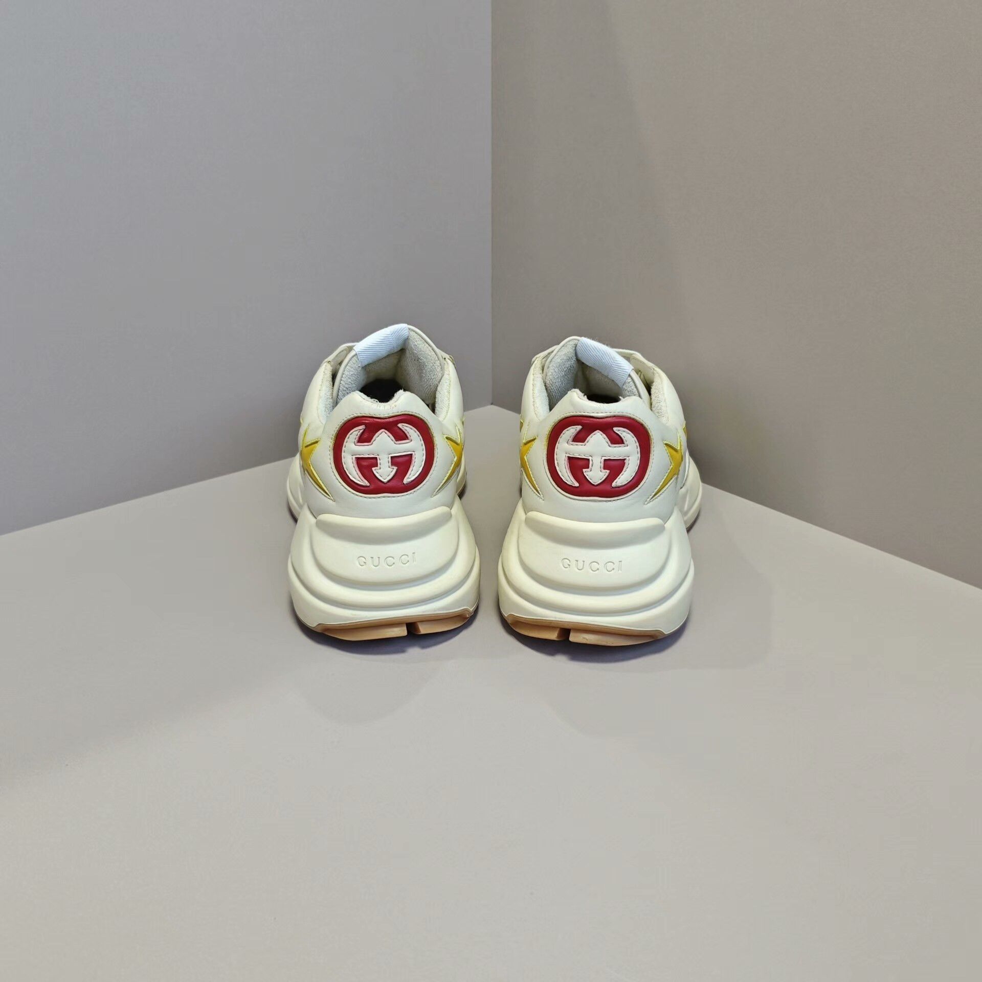 Gucci Gucci Printed Lowtop Sneakers 9 Men Size US 9 / EU 42 - 3 Thumbnail