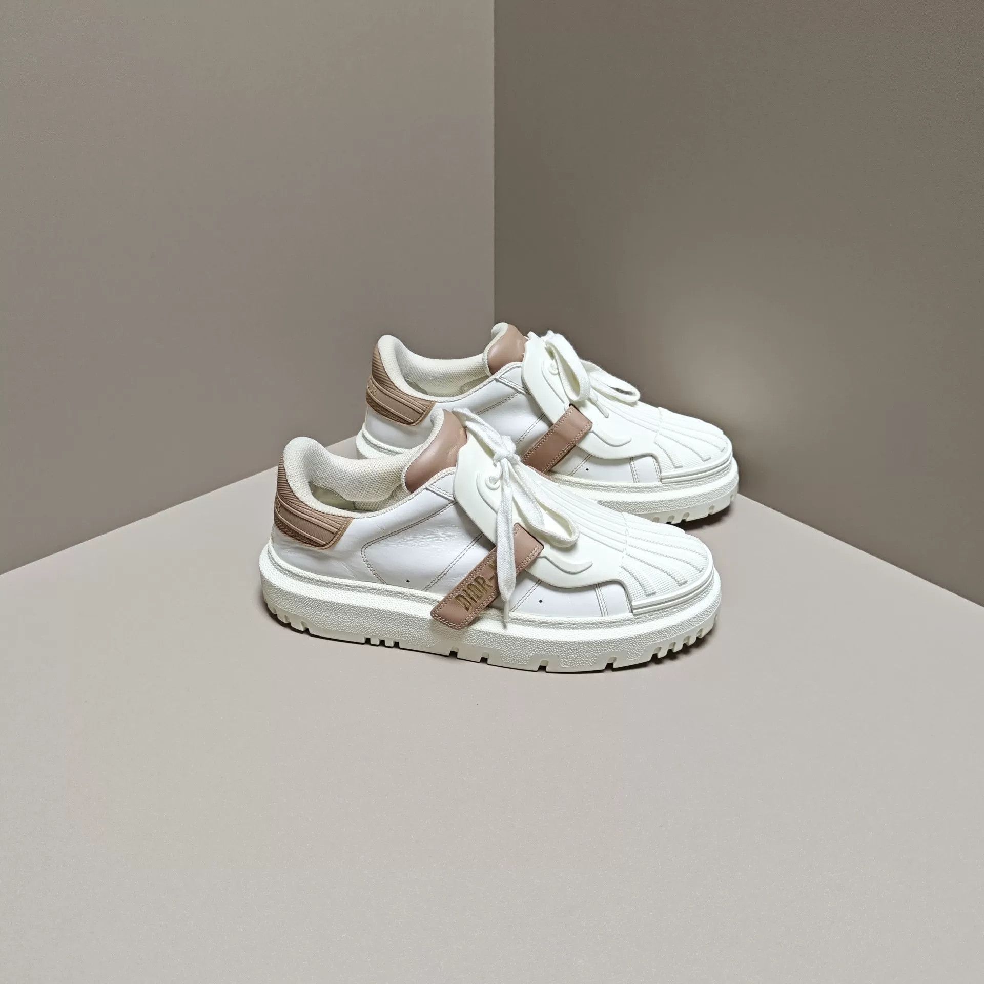Dior Dior Lowtop Sneakers us_9 Women Size US 9 / IT 39 - 4 Thumbnail