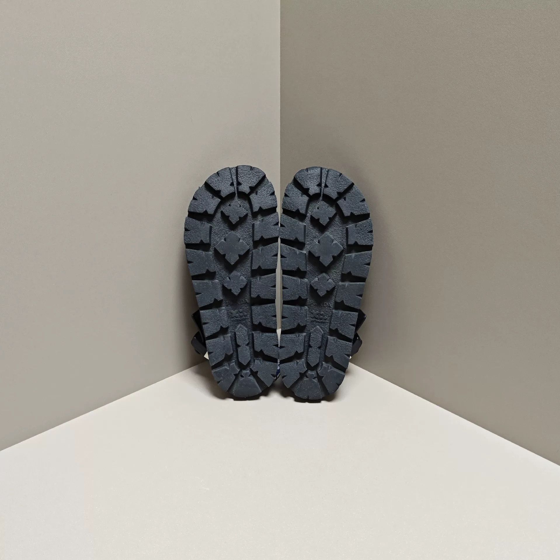 Prada Prada Sandals us_5 Women Size US 5 / IT 35 - 5 Thumbnail