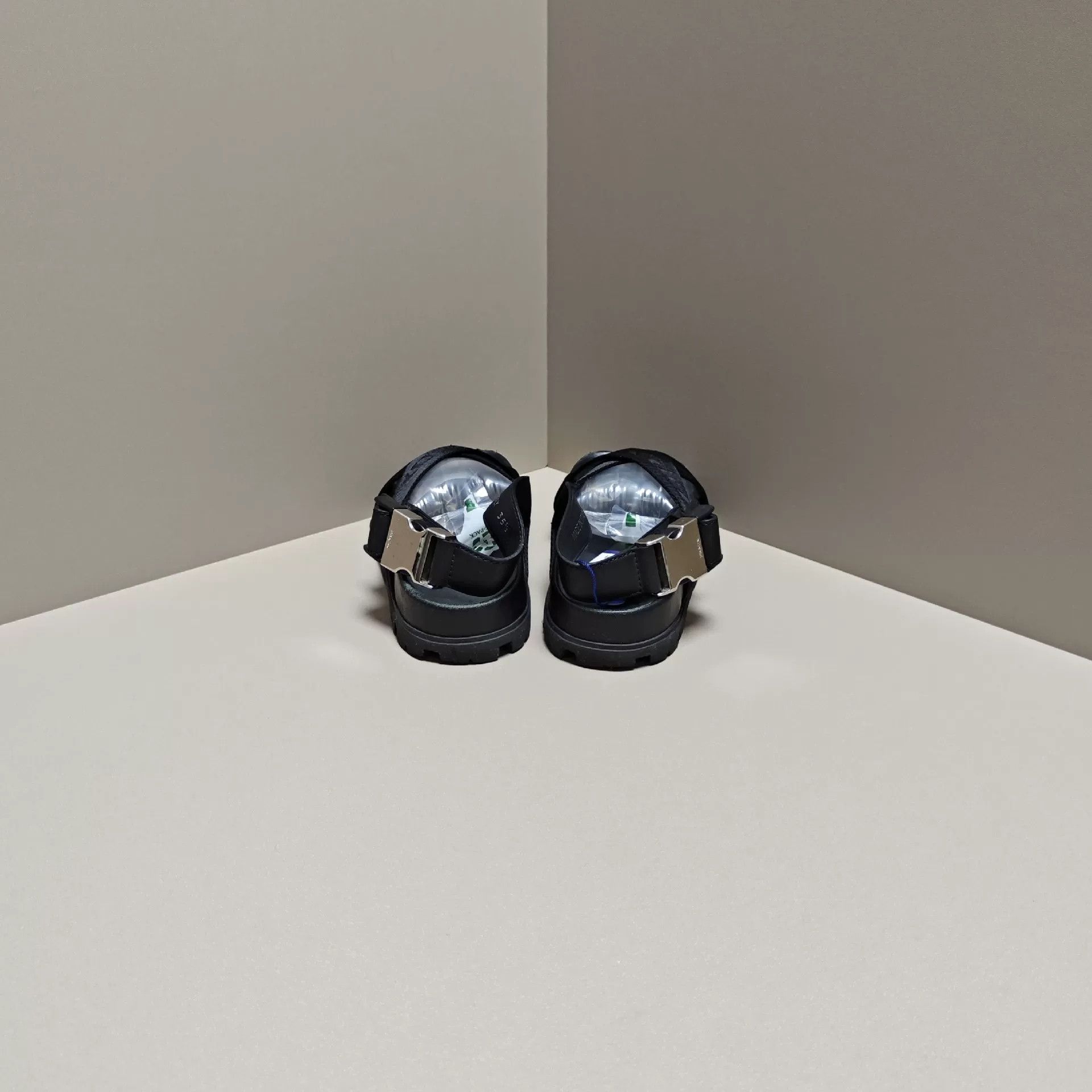 Prada Prada Sandals us_5 Women Size US 5 / IT 35 - 3 Thumbnail