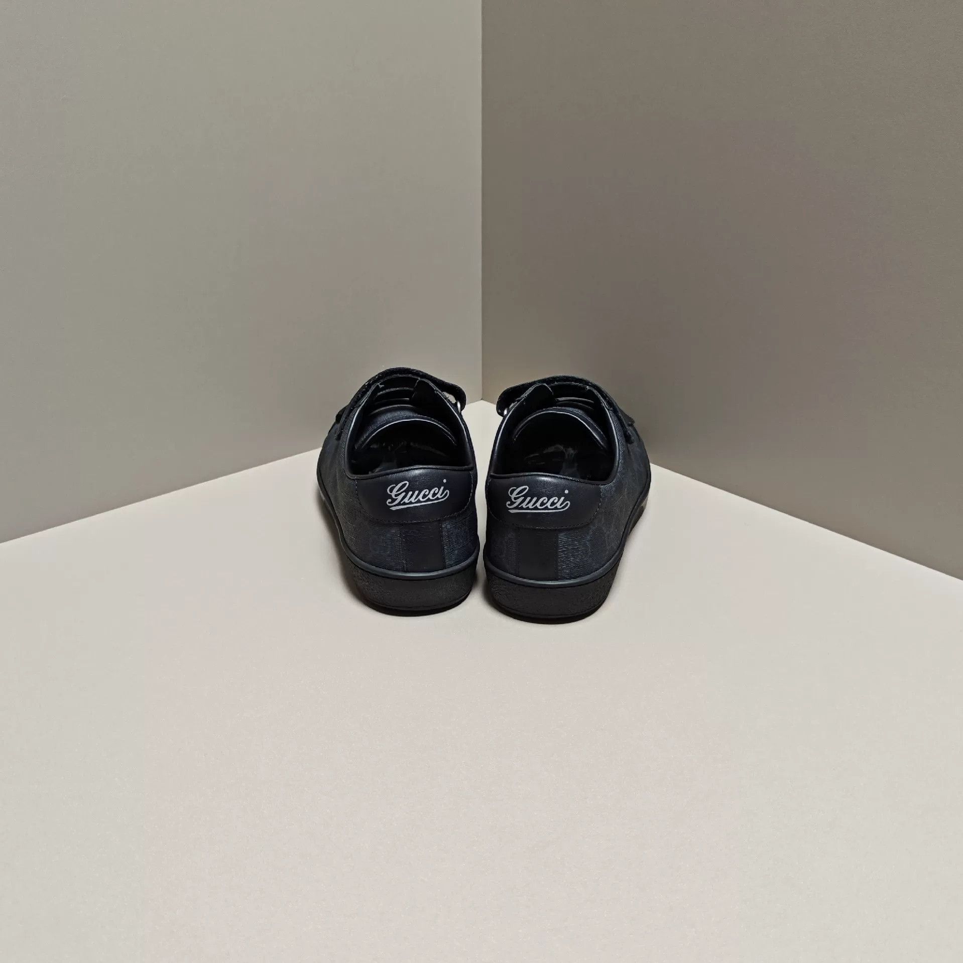 Gucci Gucci Lowtop Sneakers 9 Men Size US 9 / EU 42 - 3 Thumbnail