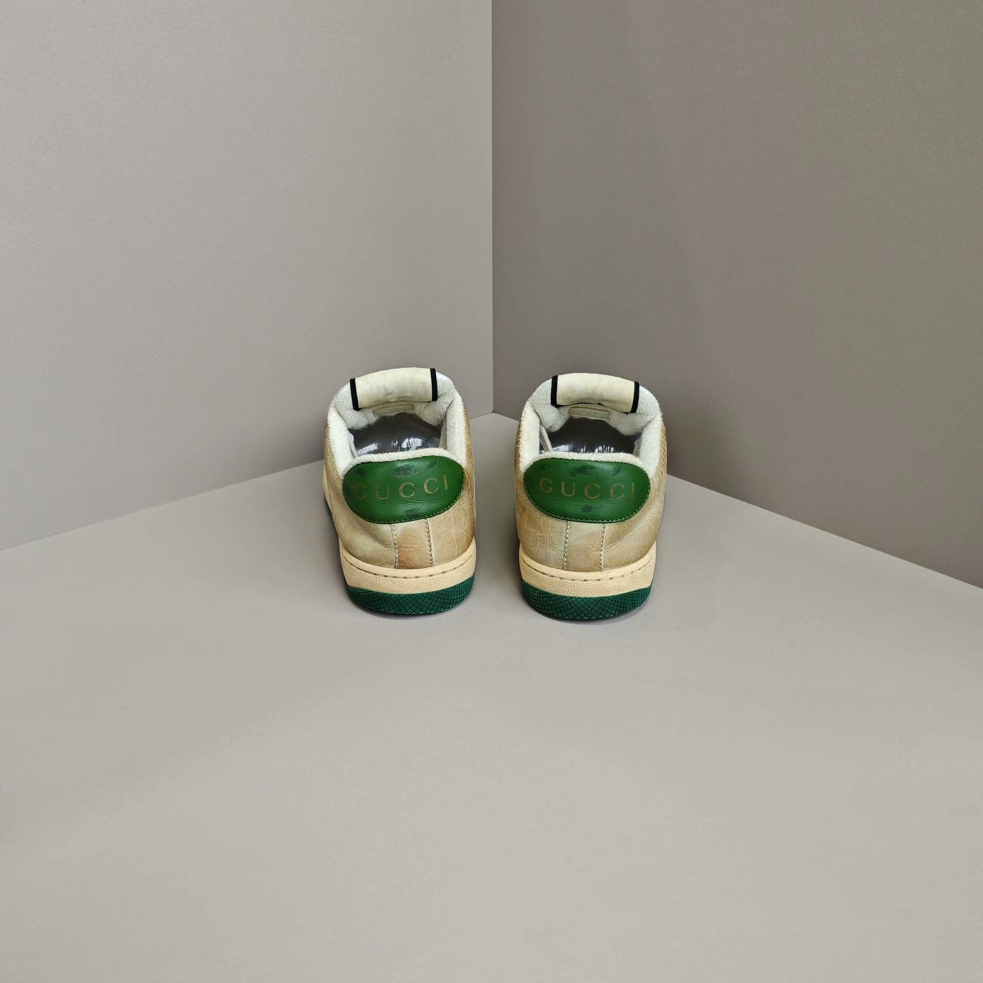 Gucci Gucci Lowtop Sneakers us_7 Women Size US 7 / IT 37 - 3 Thumbnail