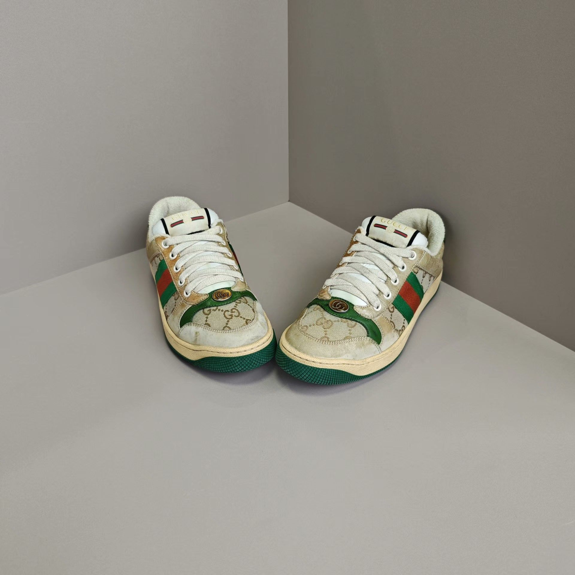 Gucci Gucci Lowtop Sneakers us_7 Women Size US 7 / IT 37 - 2 Thumbnail