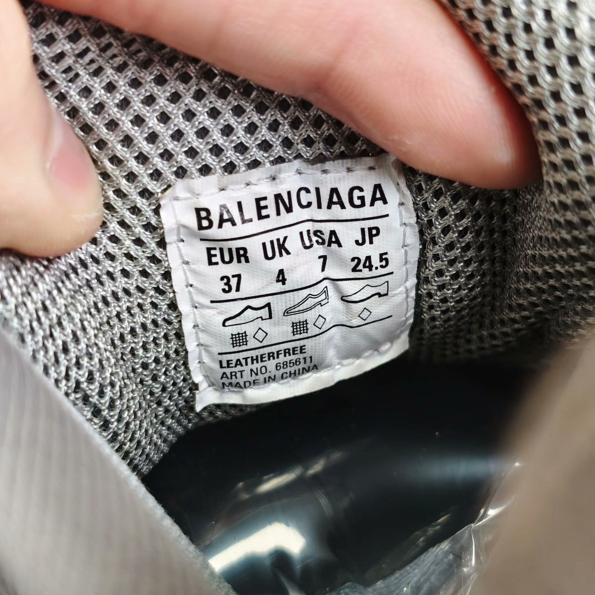 Balenciaga Balenciaga Lowtop Sneakers us_7 Women Size US 7 / IT 37 - 6 Thumbnail