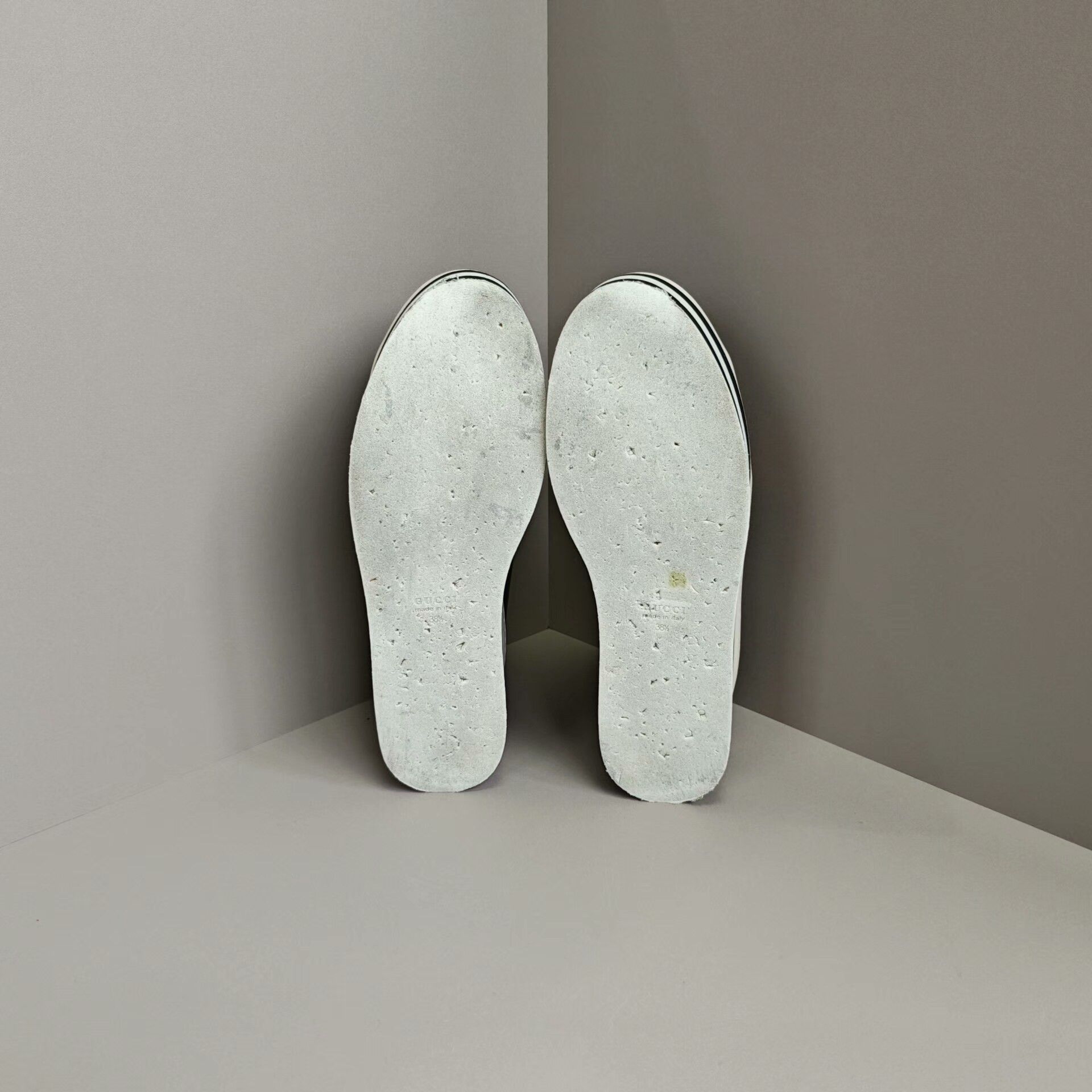 Gucci Gucci Lowtop Sneakers us_8 Women Size US 8 / IT 38 - 5 Thumbnail