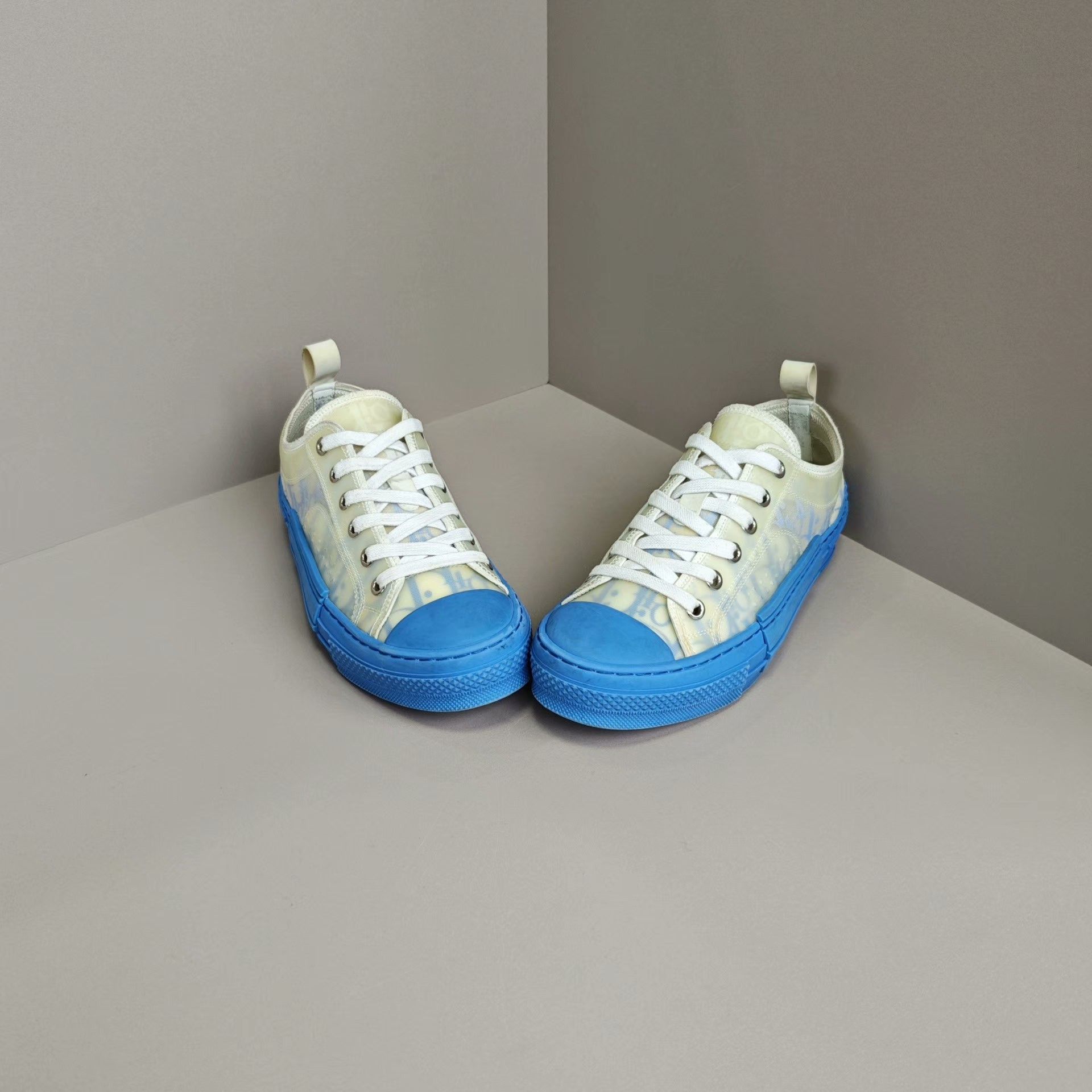 Dior Dior Lowtop Sneakers us_6 Women Size US 6 / IT 36 - 2 Thumbnail