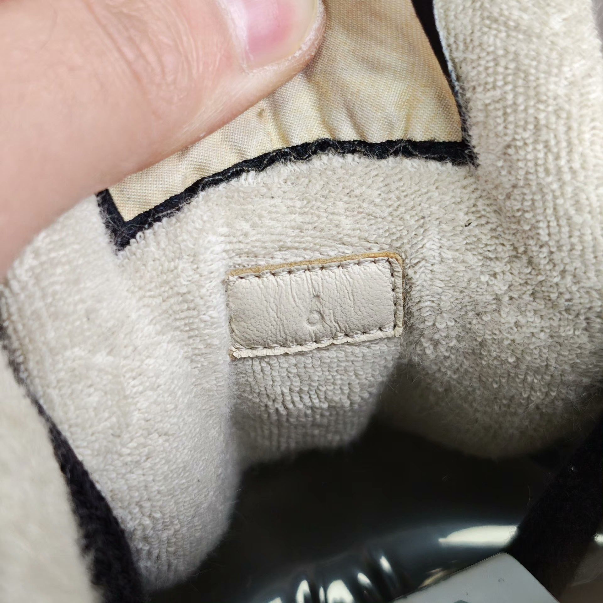 Gucci Gucci Lowtop Sneakers 7 Men Size US 7 / EU 40 - 6 Thumbnail