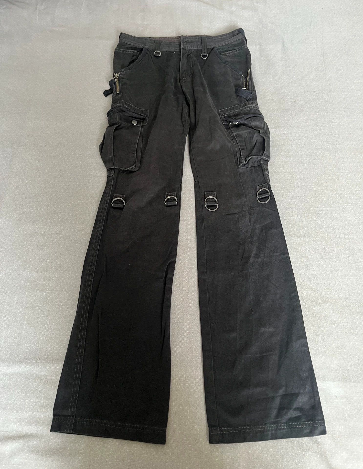Tornado Mart Black Cargo Pants with Zip Pockets and Metal Rings Size US 30 / EU 46 - 3 Thumbnail