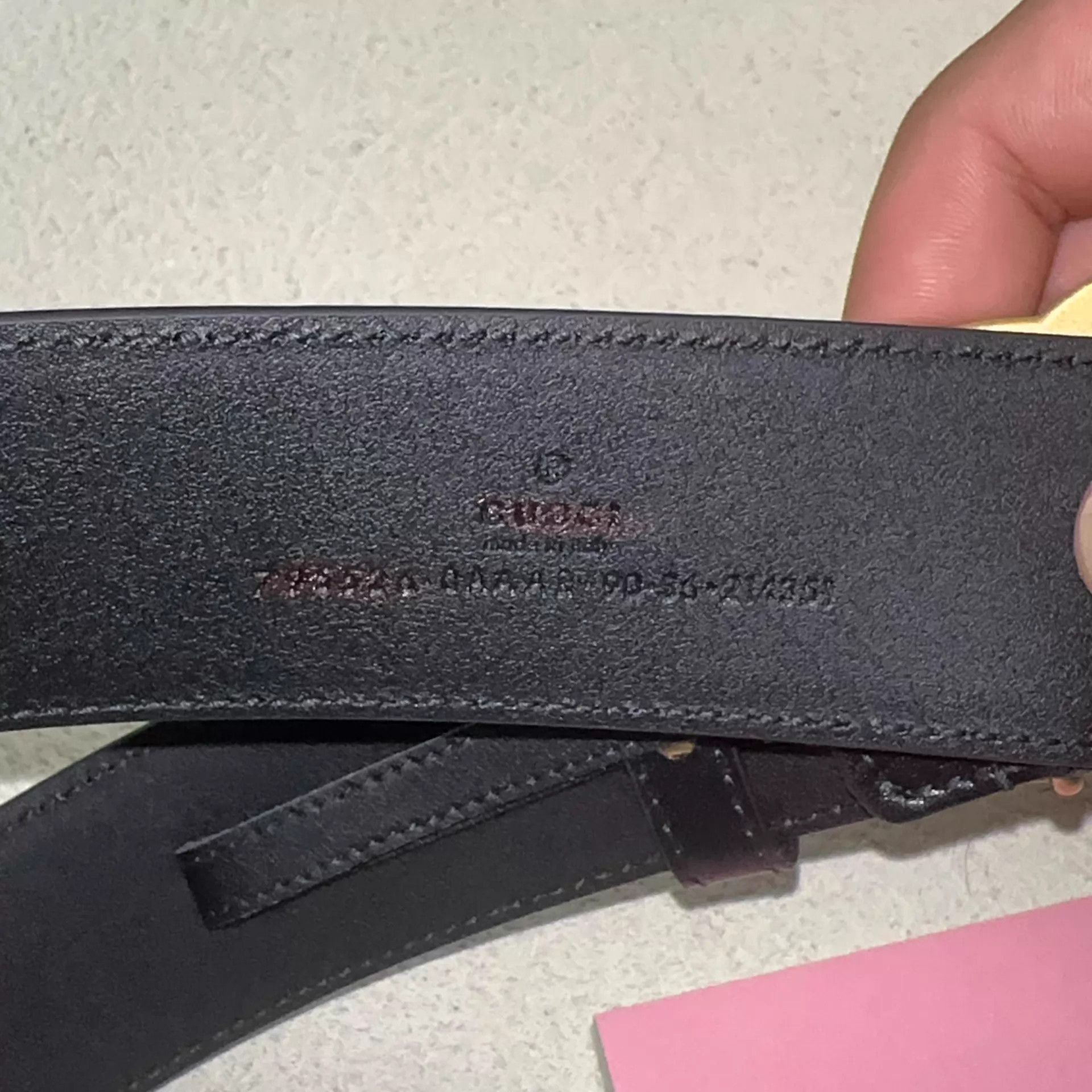 Gucci Black Leather Belt with Gold Interlocking Buckle Size ONE SIZE - 3 Thumbnail