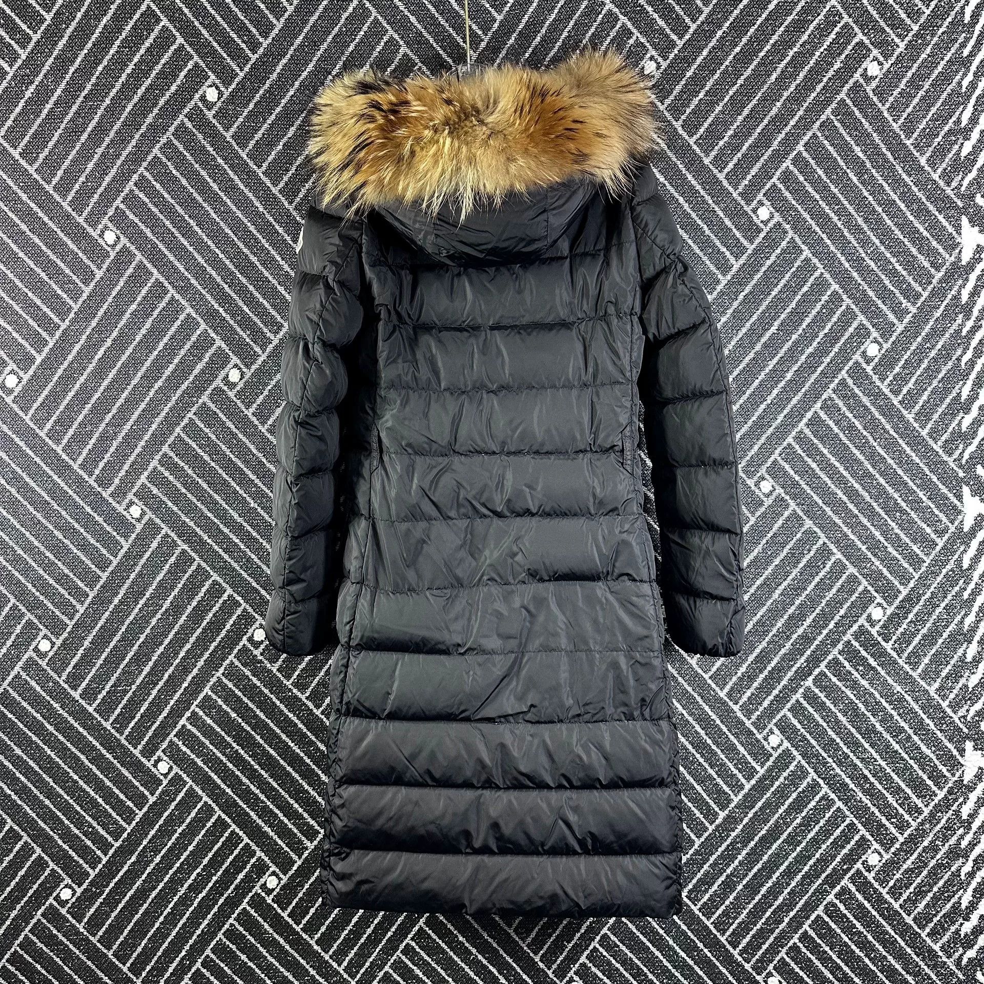 Moncler Moncler Mid-Length Down Jacket Size M / US 6-8 / IT 42-44 - 2 Thumbnail