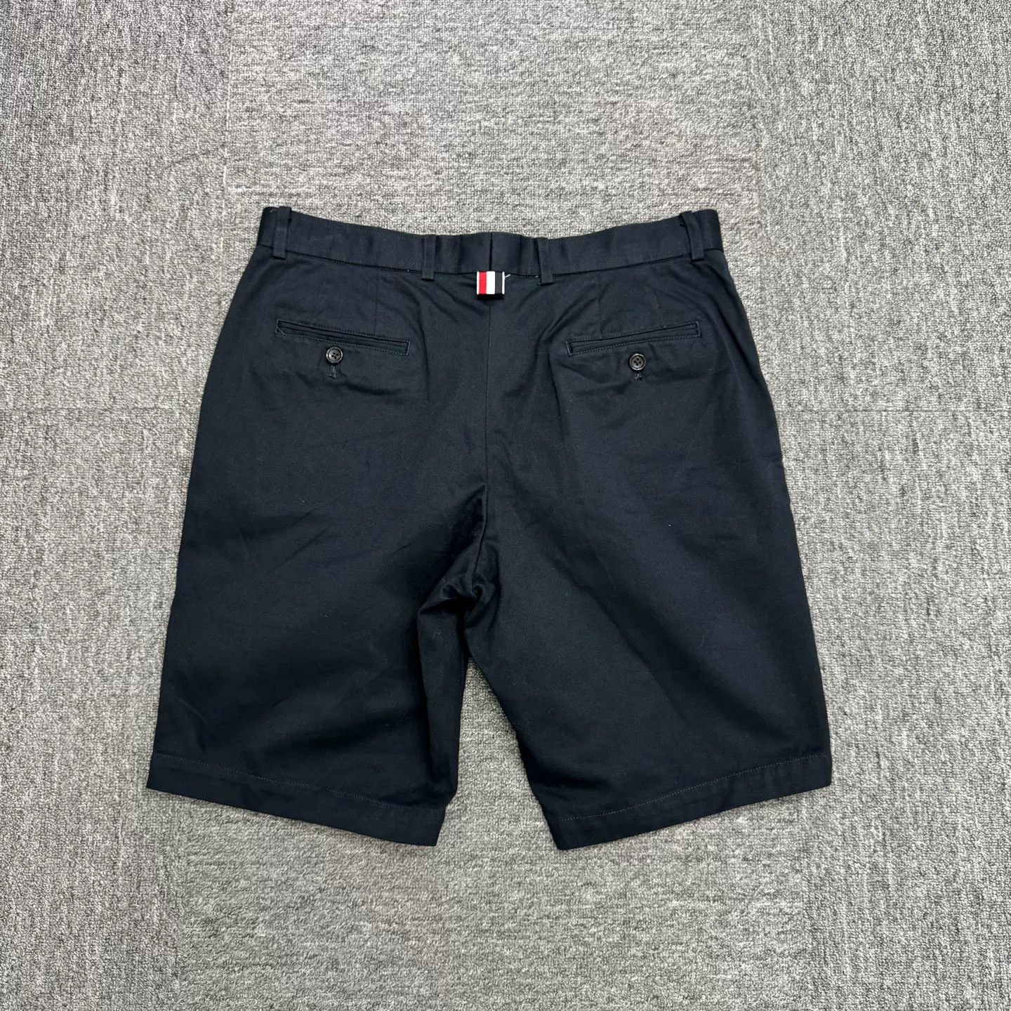 Thom Browne Thom Browne Dark Blue Shorts Size US 31 - 5 Thumbnail