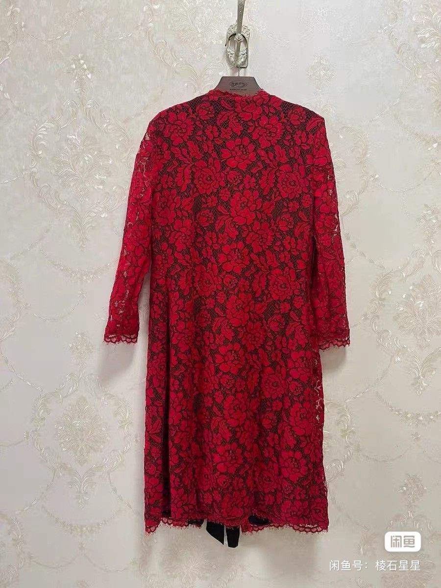 Diane von Furstenberg DVF New Runway Lace Coat Size M / US 6-8 / IT 42-44 - 9 Thumbnail